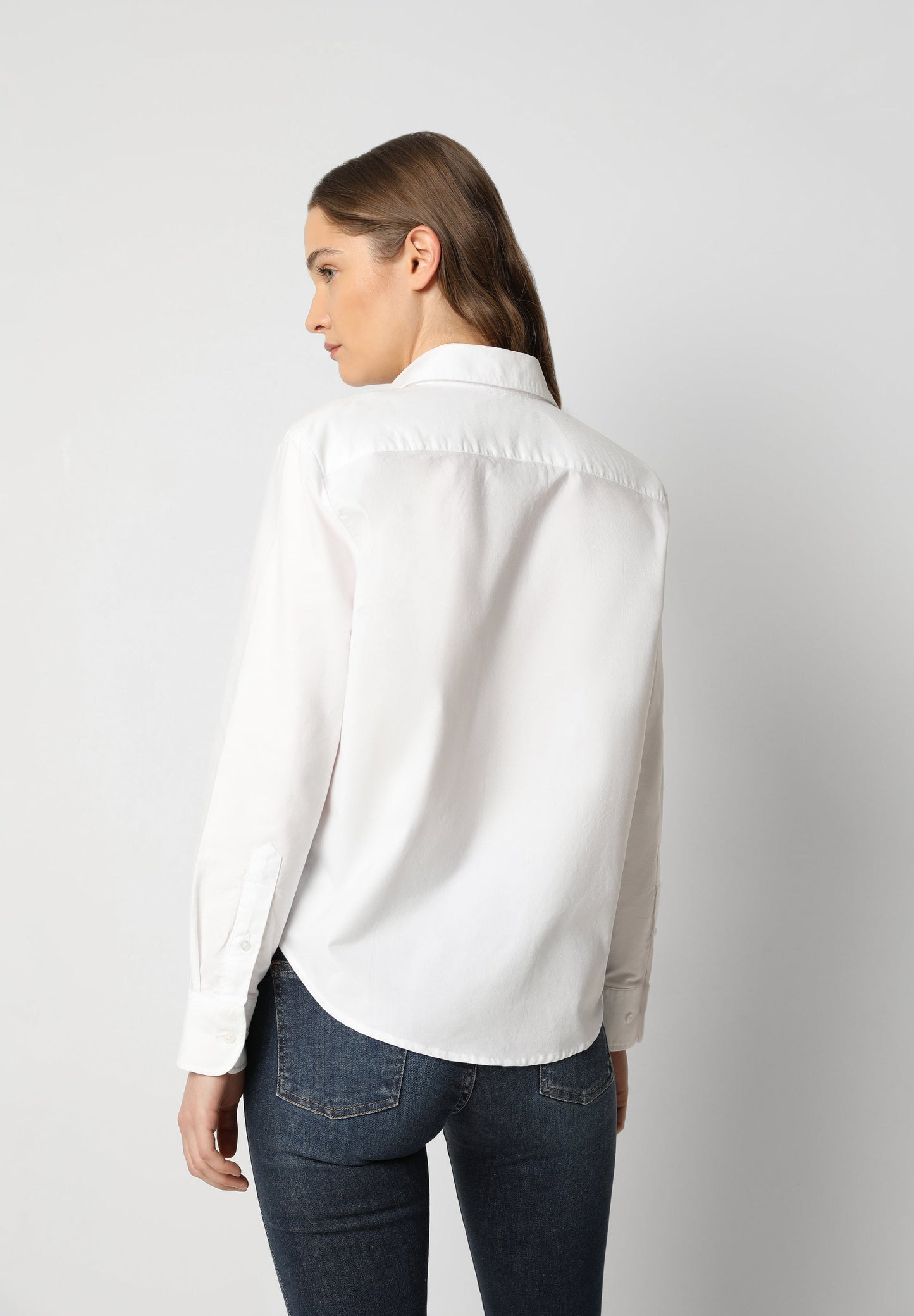 CAMISA CLÁSICA BORDADO PECHO