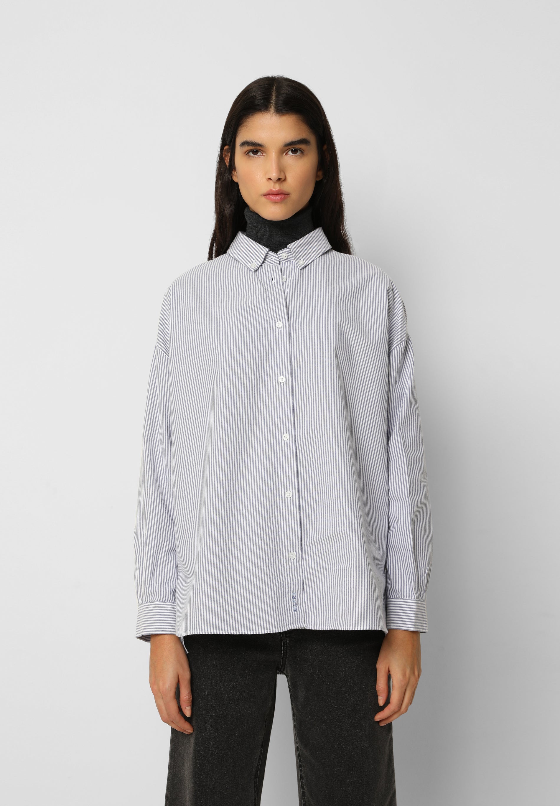 CAMISA OXFORD CUELLO BOTONES