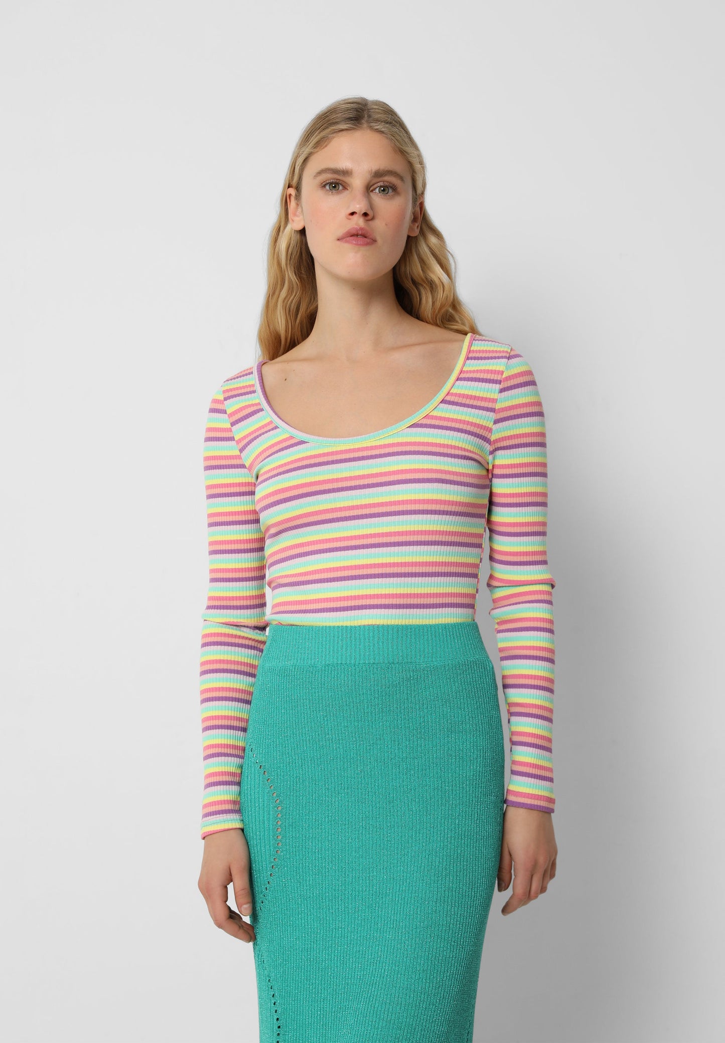 POLERA RAYAS MULTICOLOR