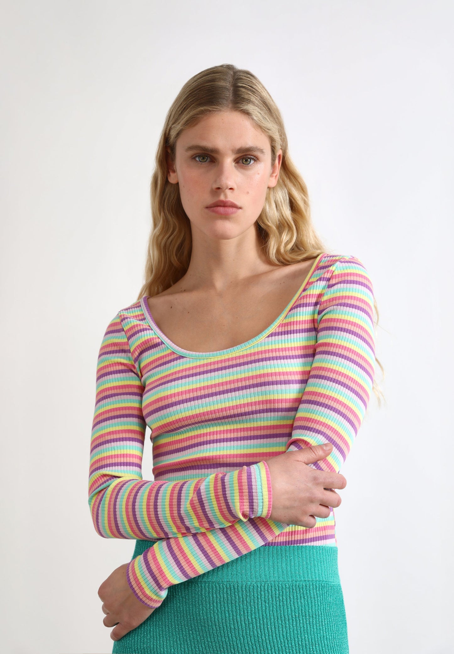 POLERA RAYAS MULTICOLOR