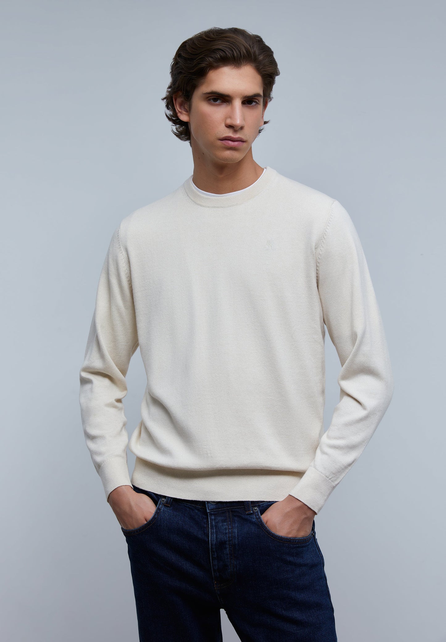 SWEATER CUELLO REDONDO CALAVERA