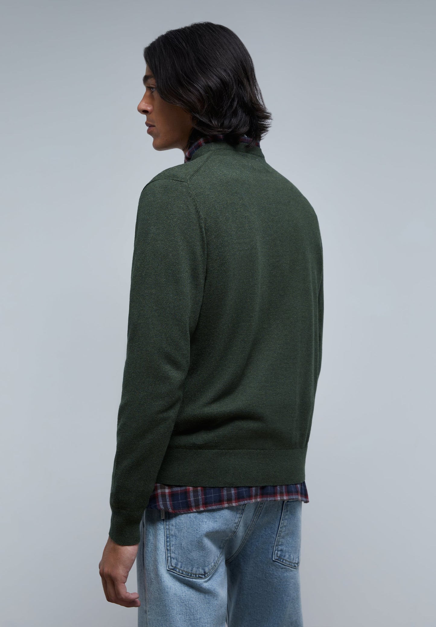 SWEATER CUELLO REDONDO CALAVERA