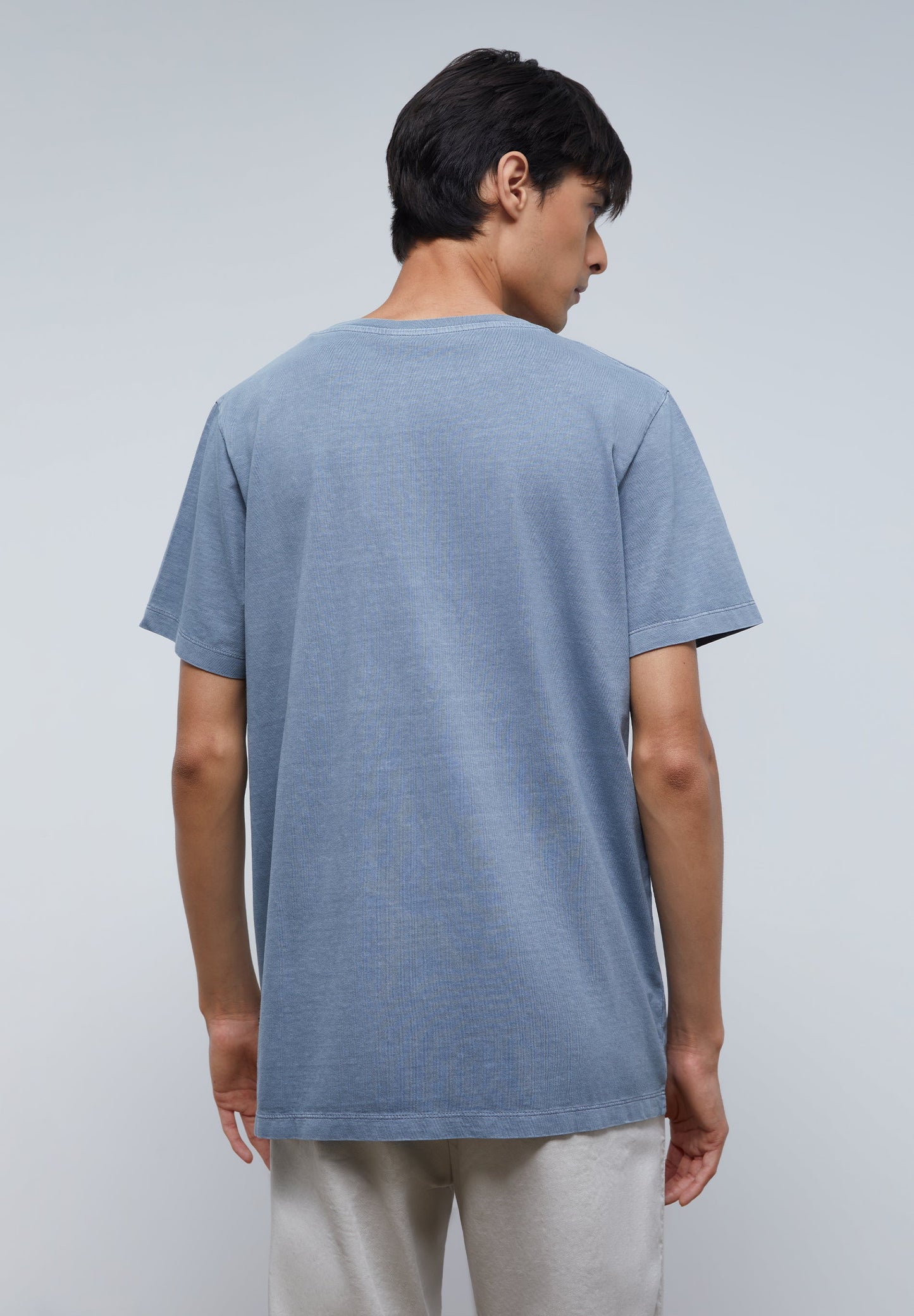 POLERA BÁSICA CALAVERA