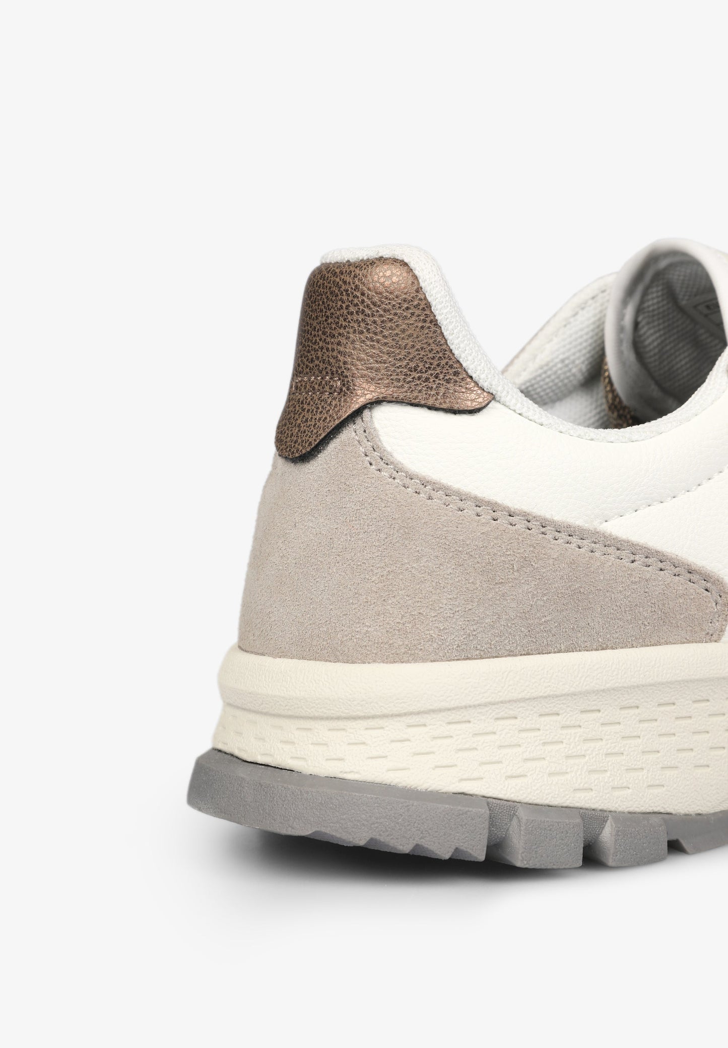 ZAPATILLAS CALAVERA SUELA DENTADA