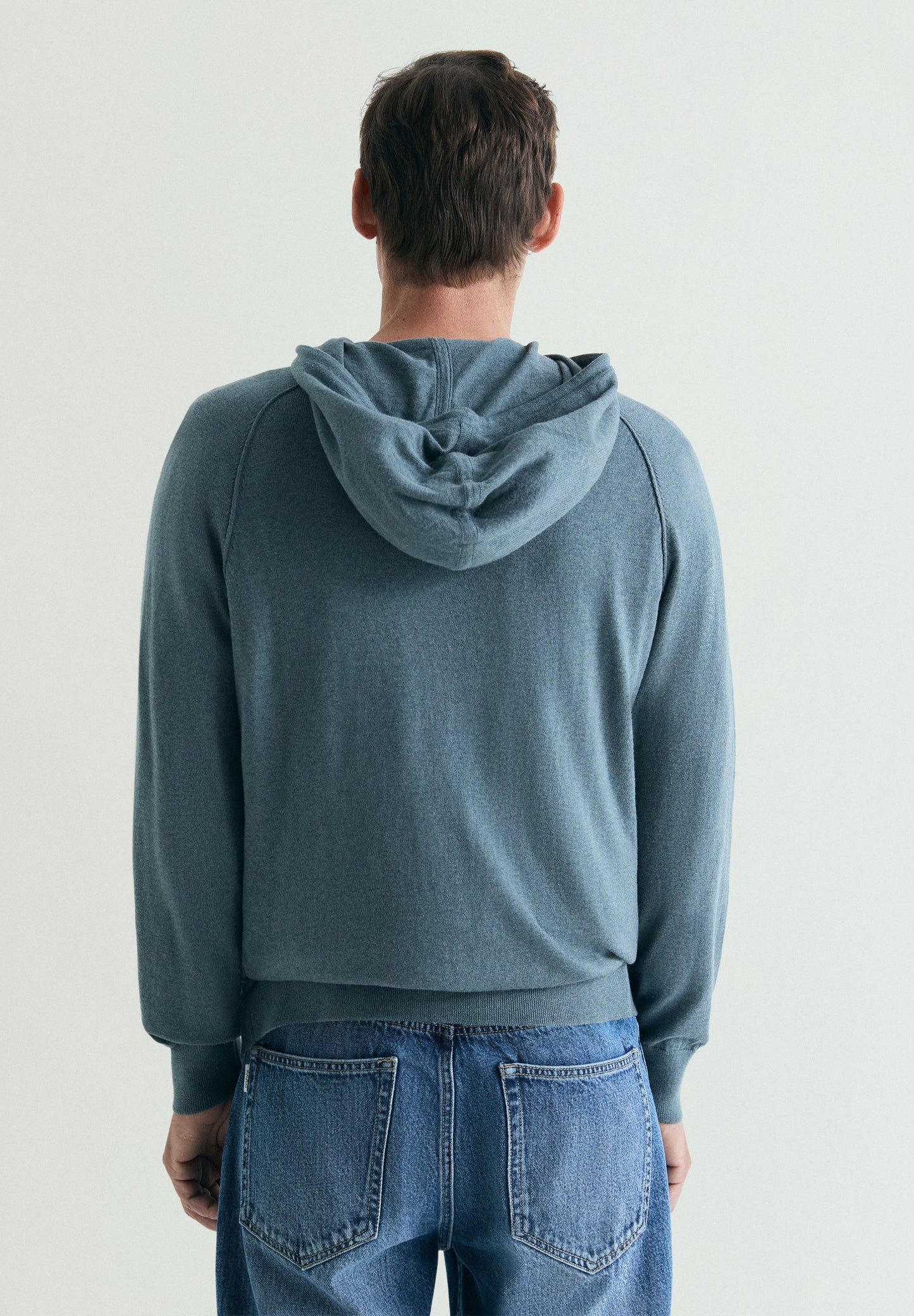 SUDADERA CON CAPUCHA TRICOT