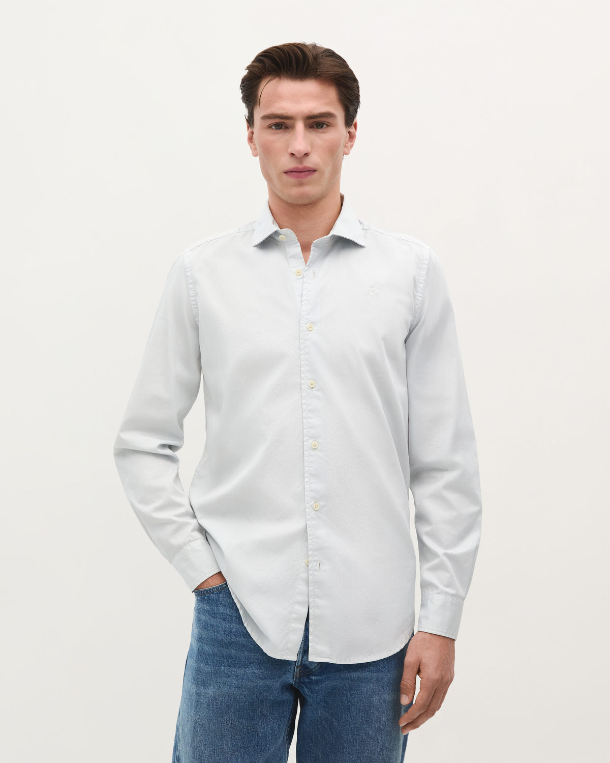 CAMISA CALAVERA BORDADA TONO