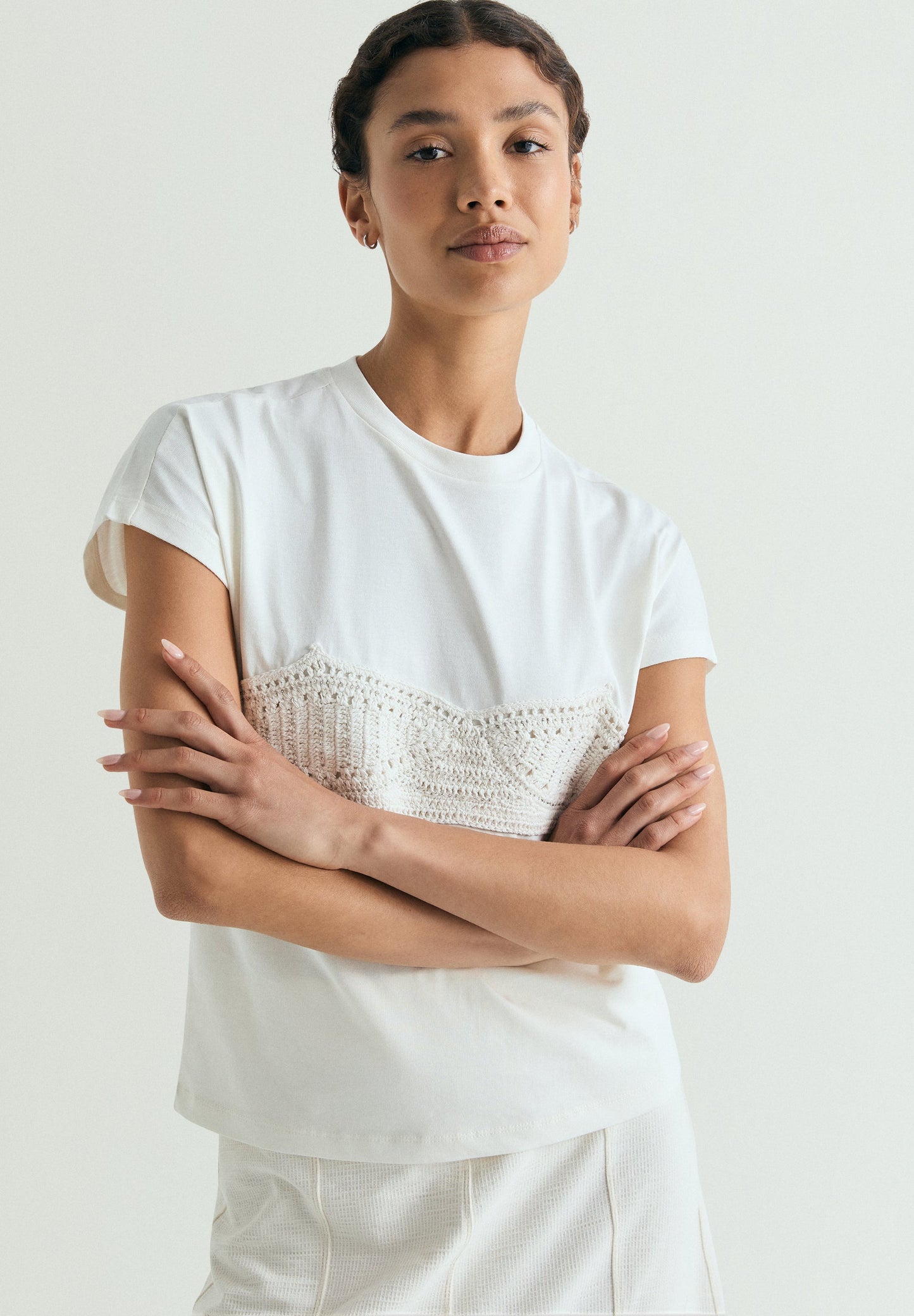 CAMISETA DETALLE CROCHET