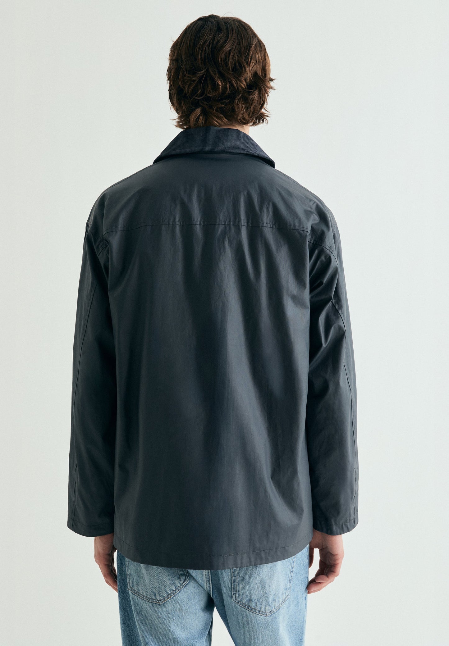 CHAQUETA ENCERADA CON SNAPS