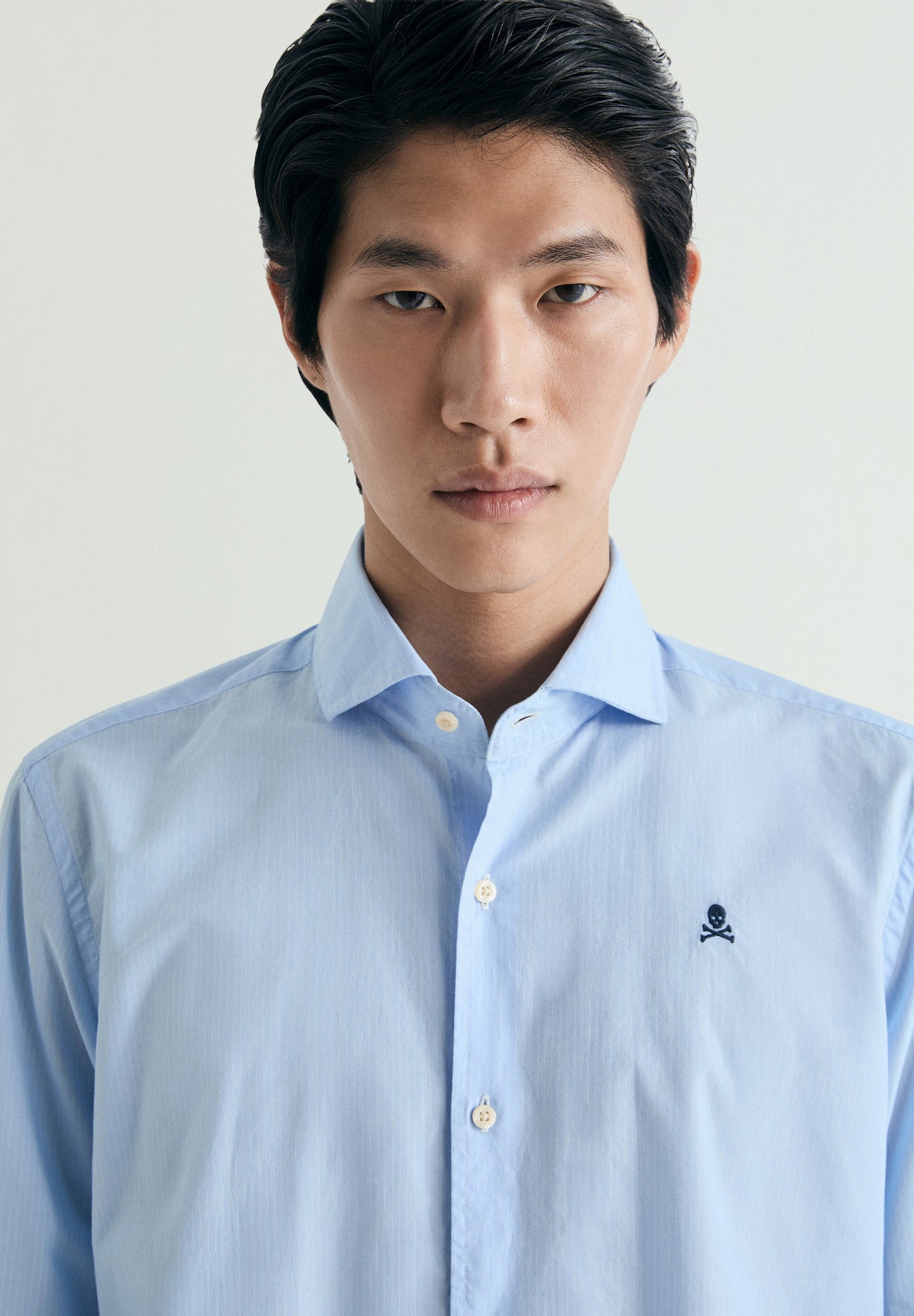 CAMISA RAYAS BORDADO CONTRASTE