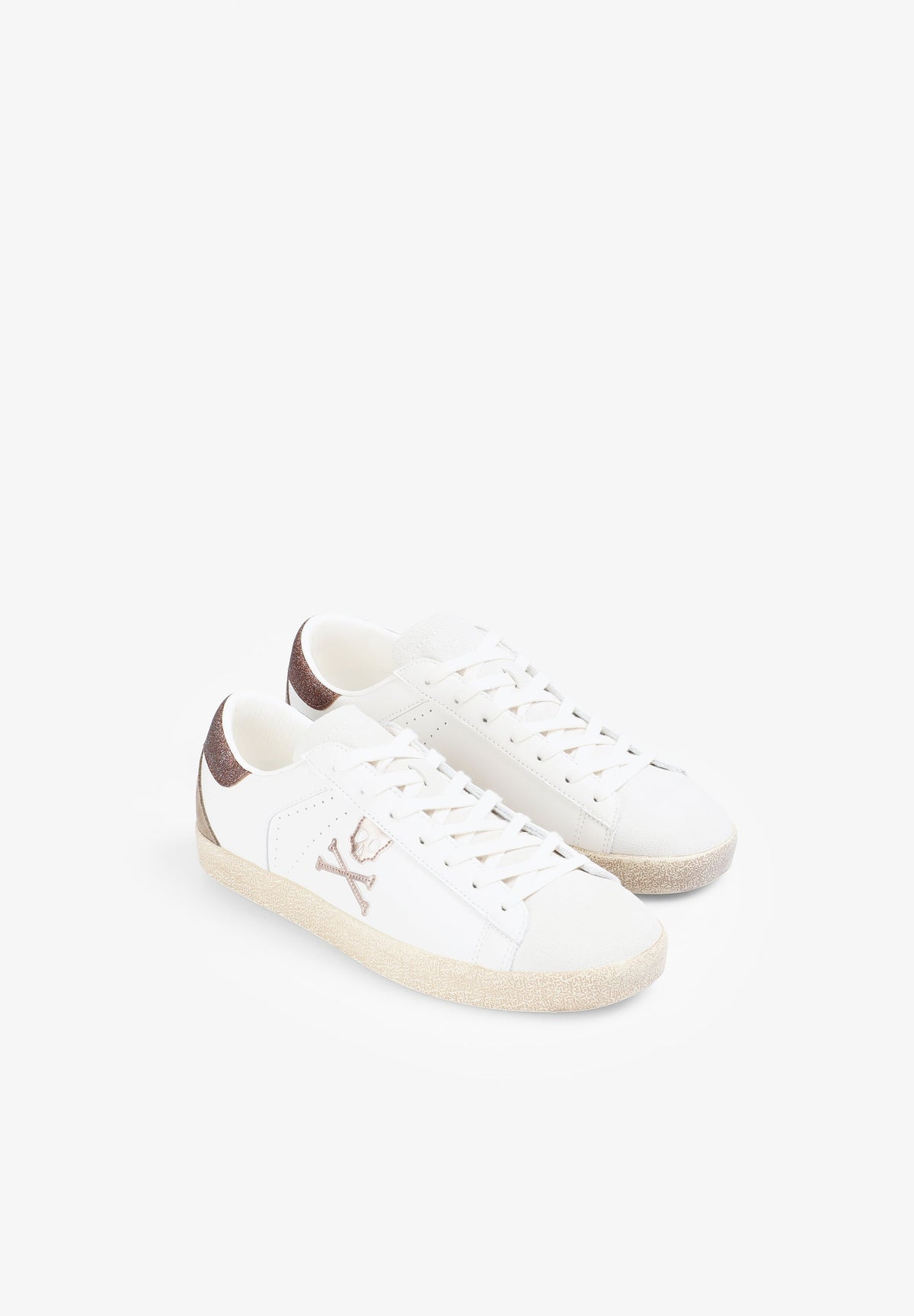 SNEAKERS PIEL CALAVERA