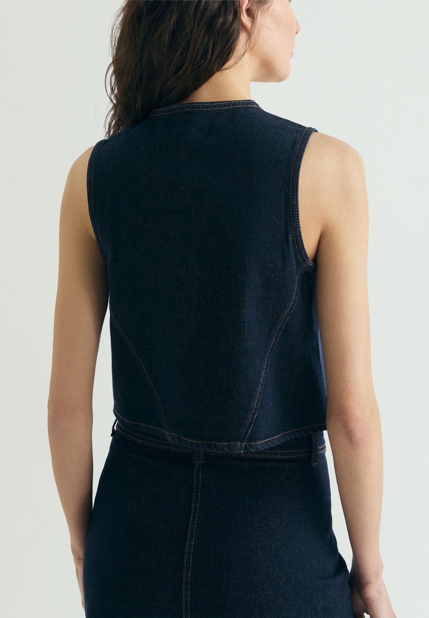 CHALECO DENIM CROPPED