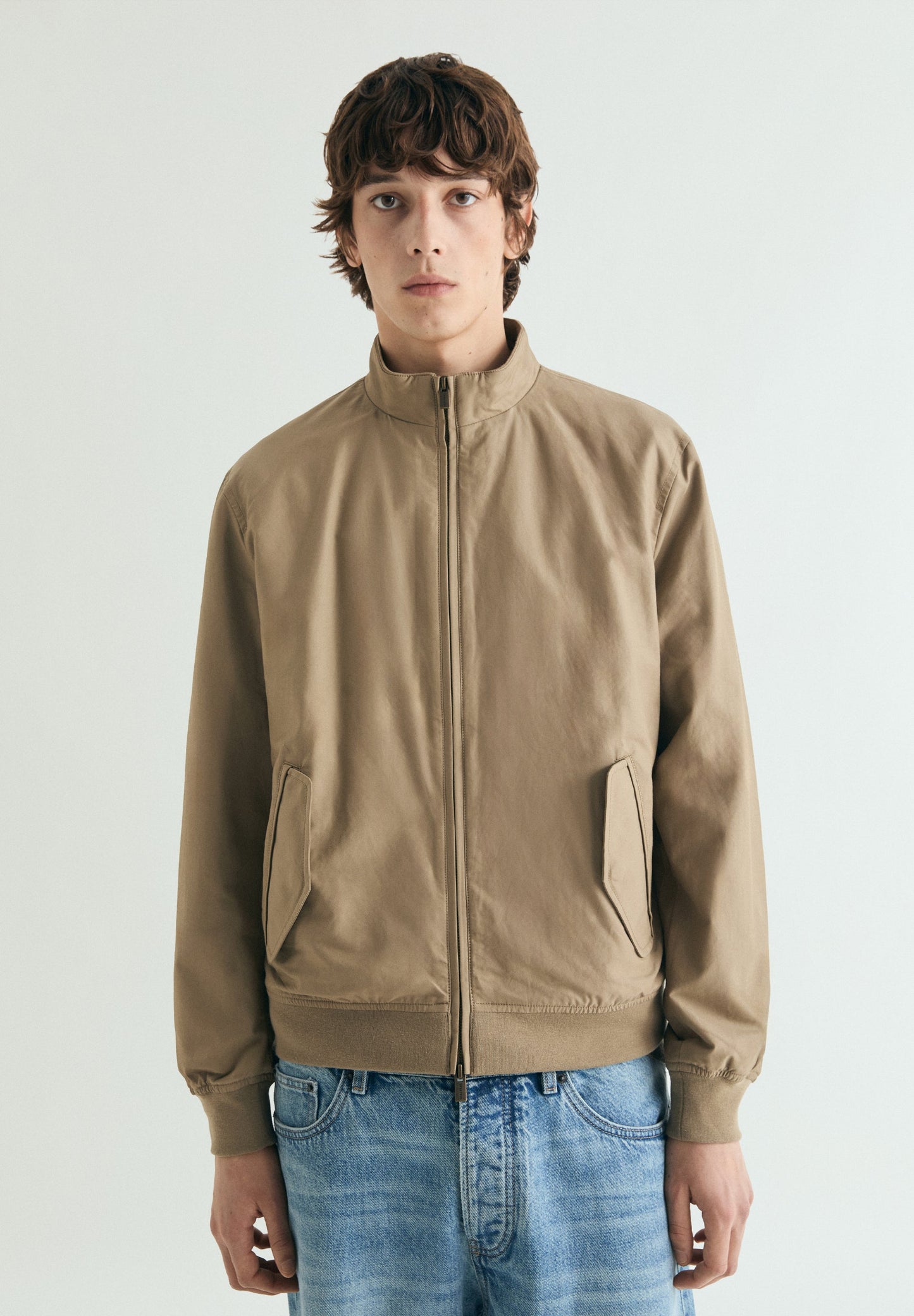 CHAQUETA BOMBER CUELLO ALTO