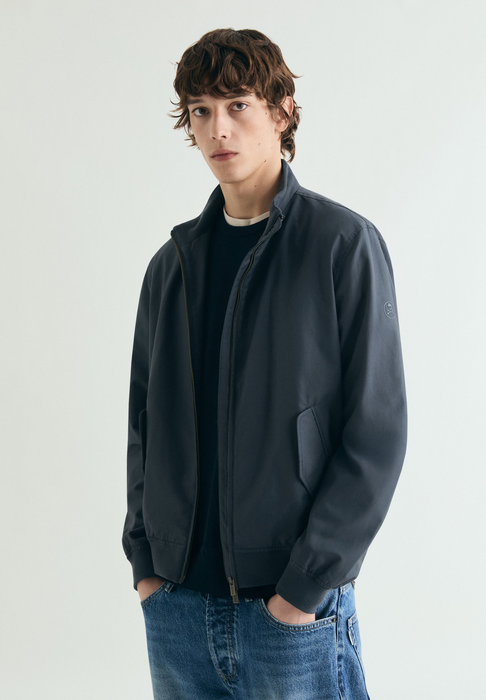 CHAQUETA BOMBER CUELLO ALTO