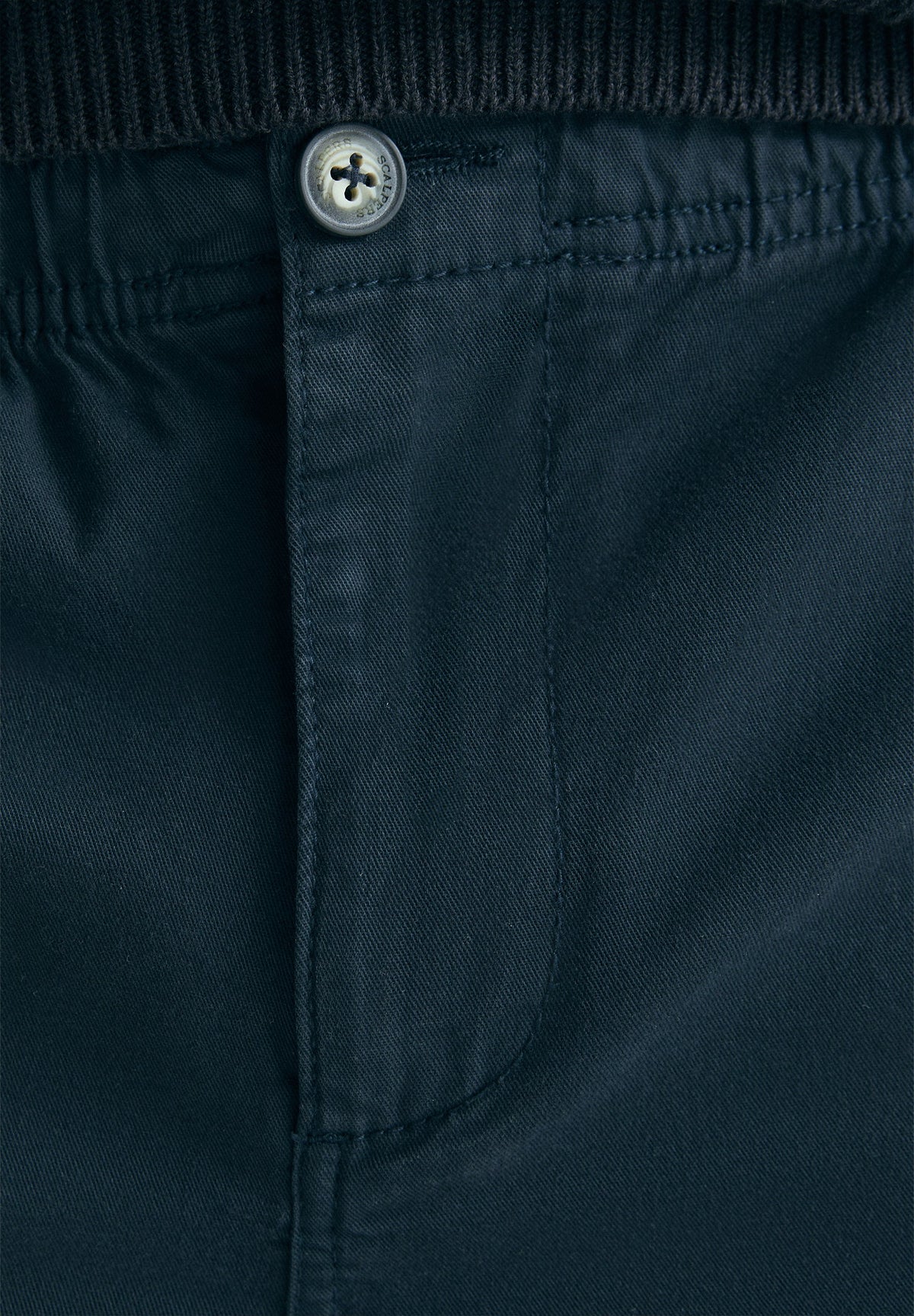 BERMUDAS CORDÓN INTERIOR