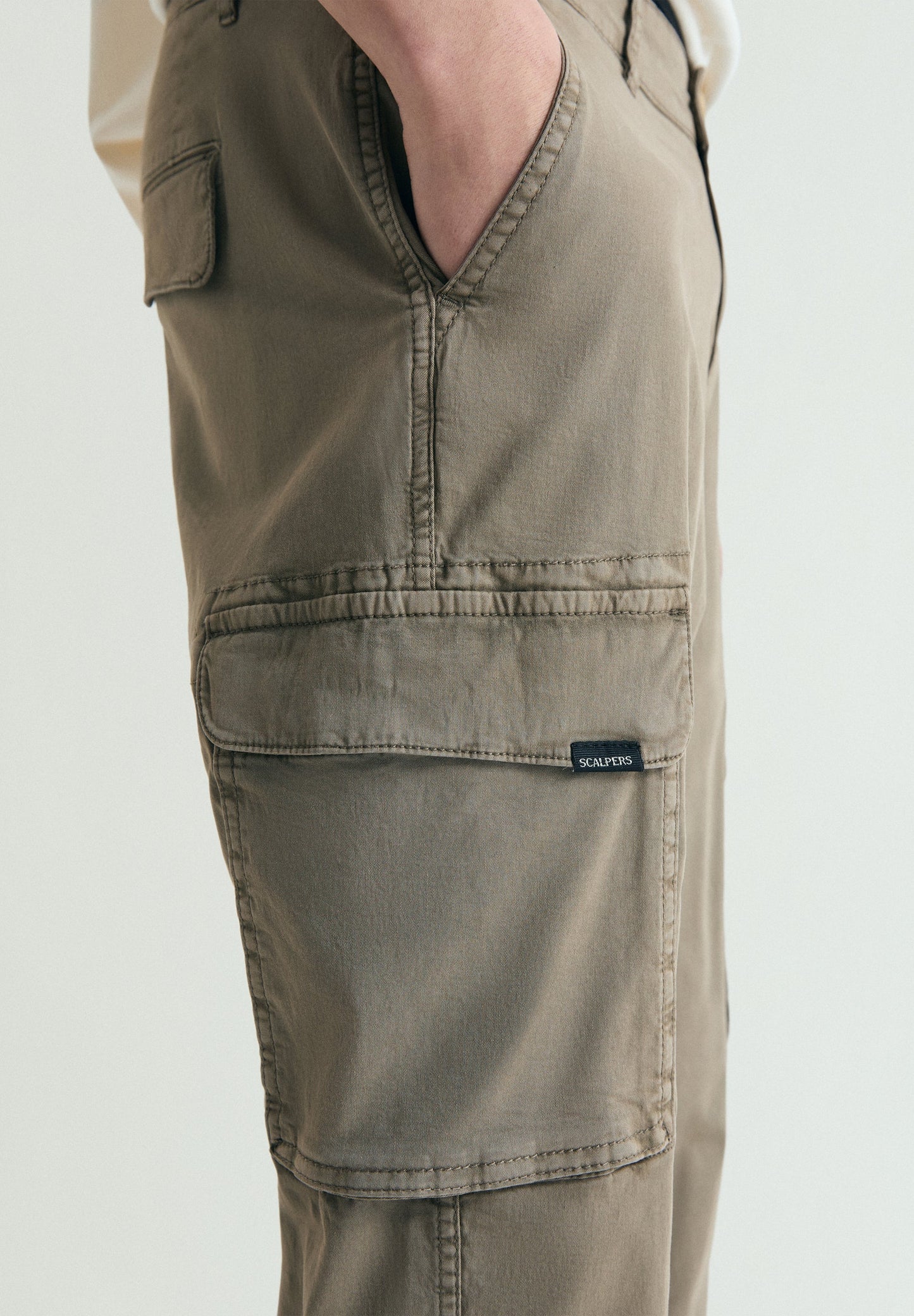 PANTALÓN CARGO