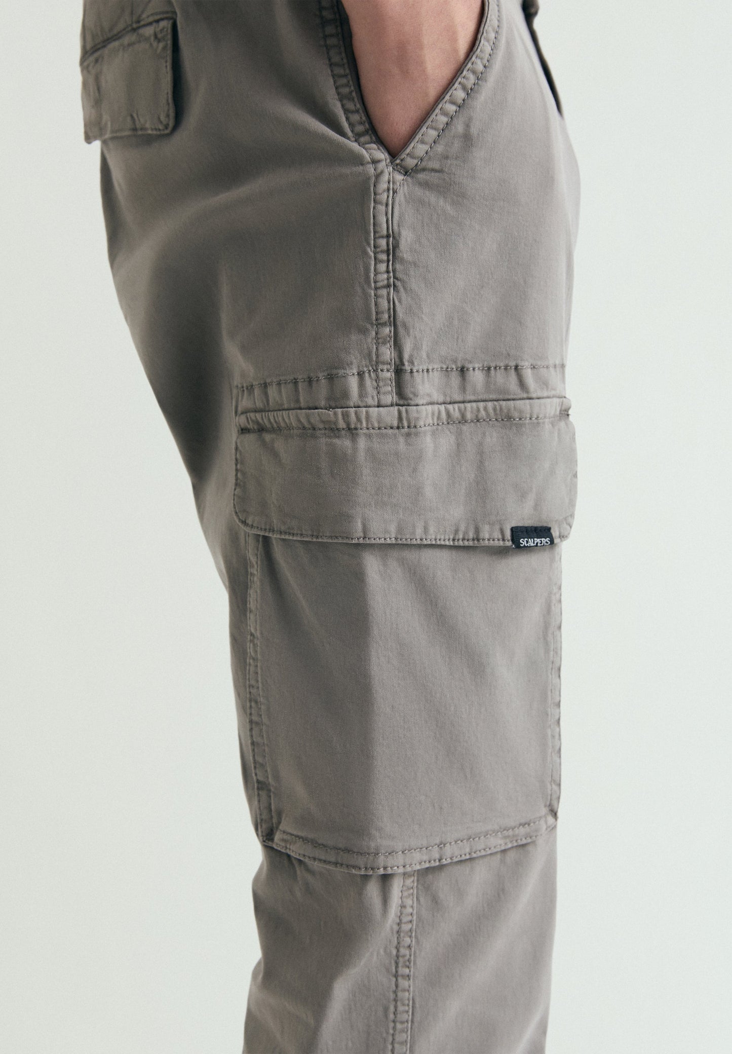 PANTALÓN CARGO