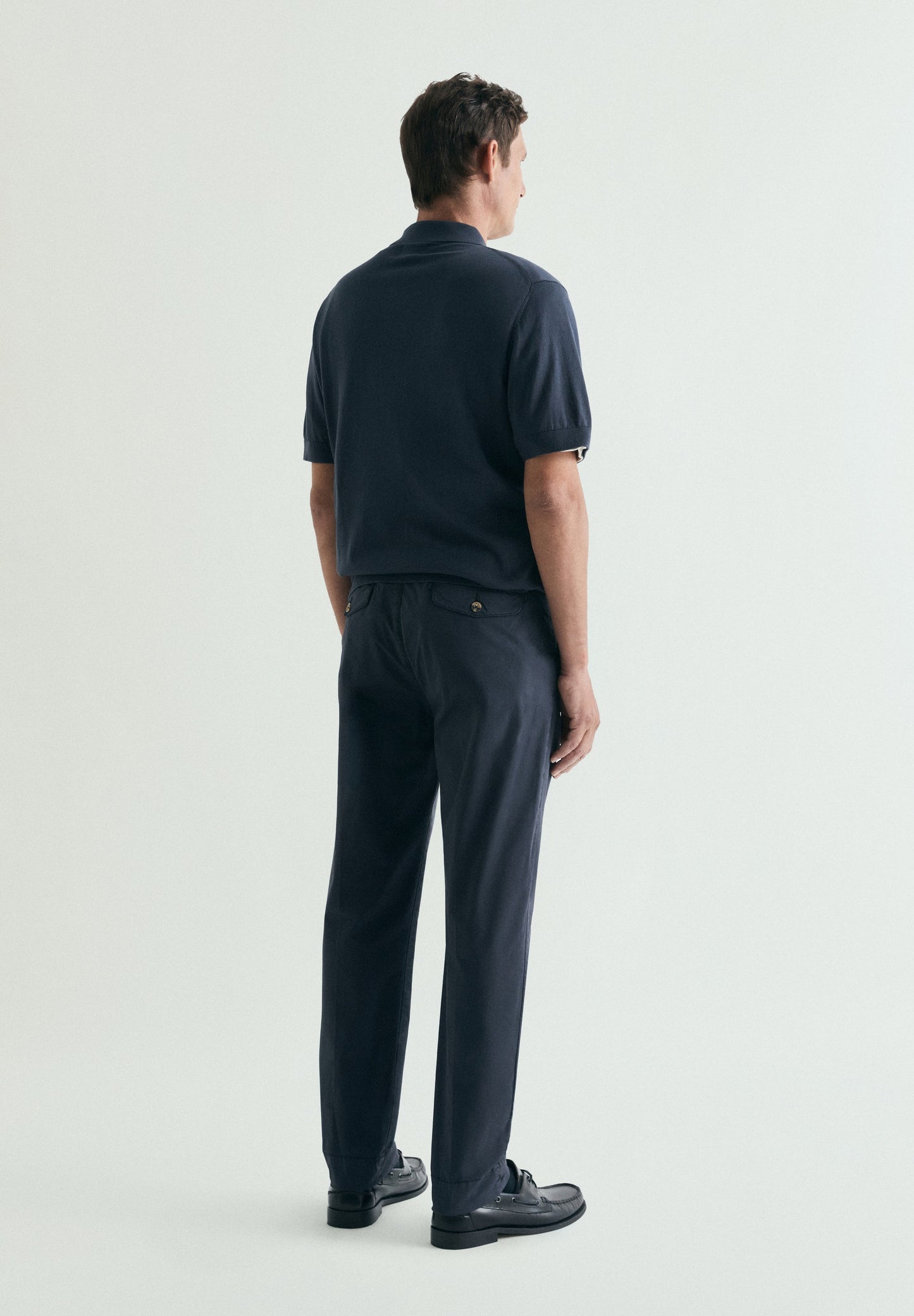 PANTALÓN PINZAS FRONTALES