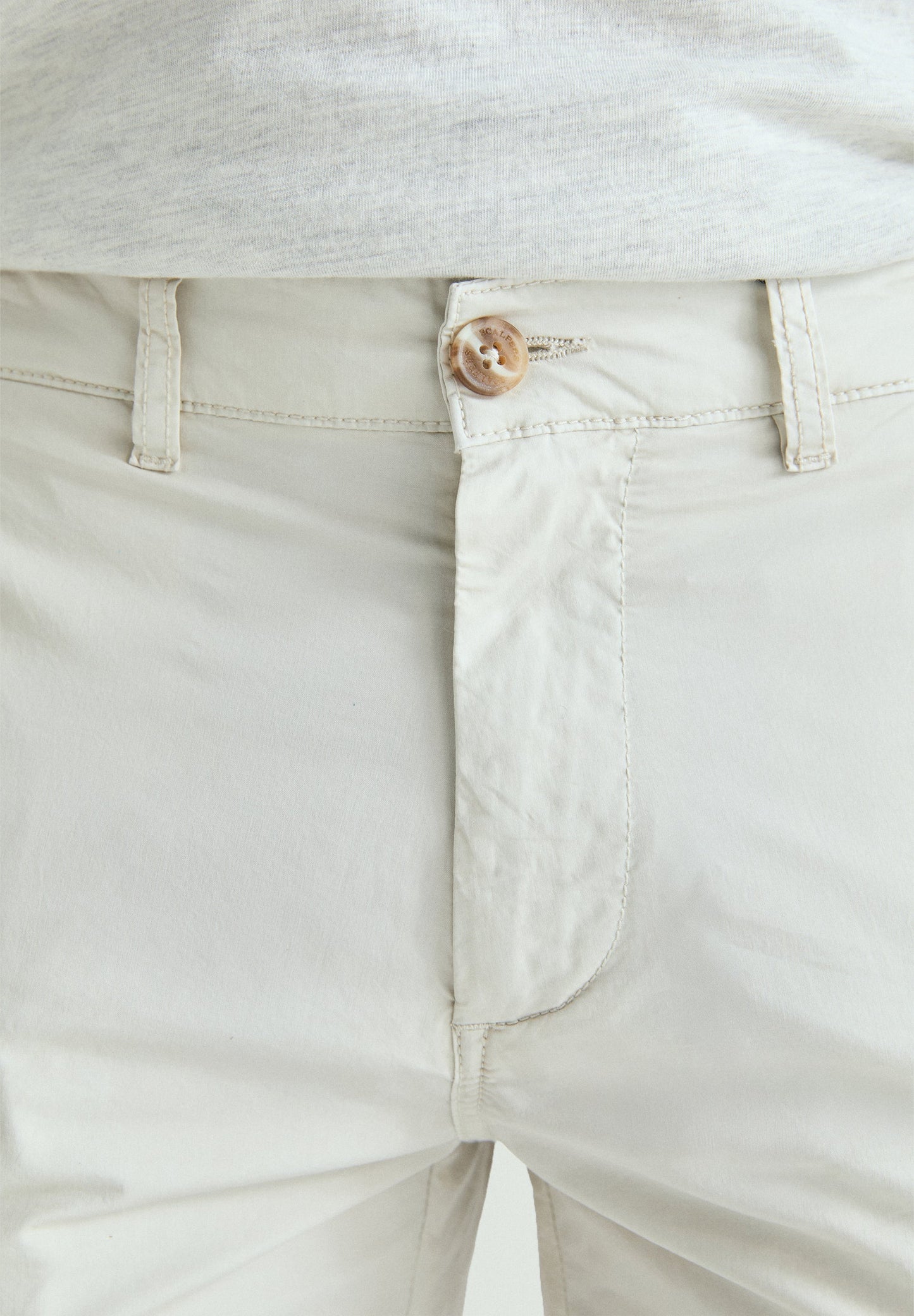BERMUDAS CARGO