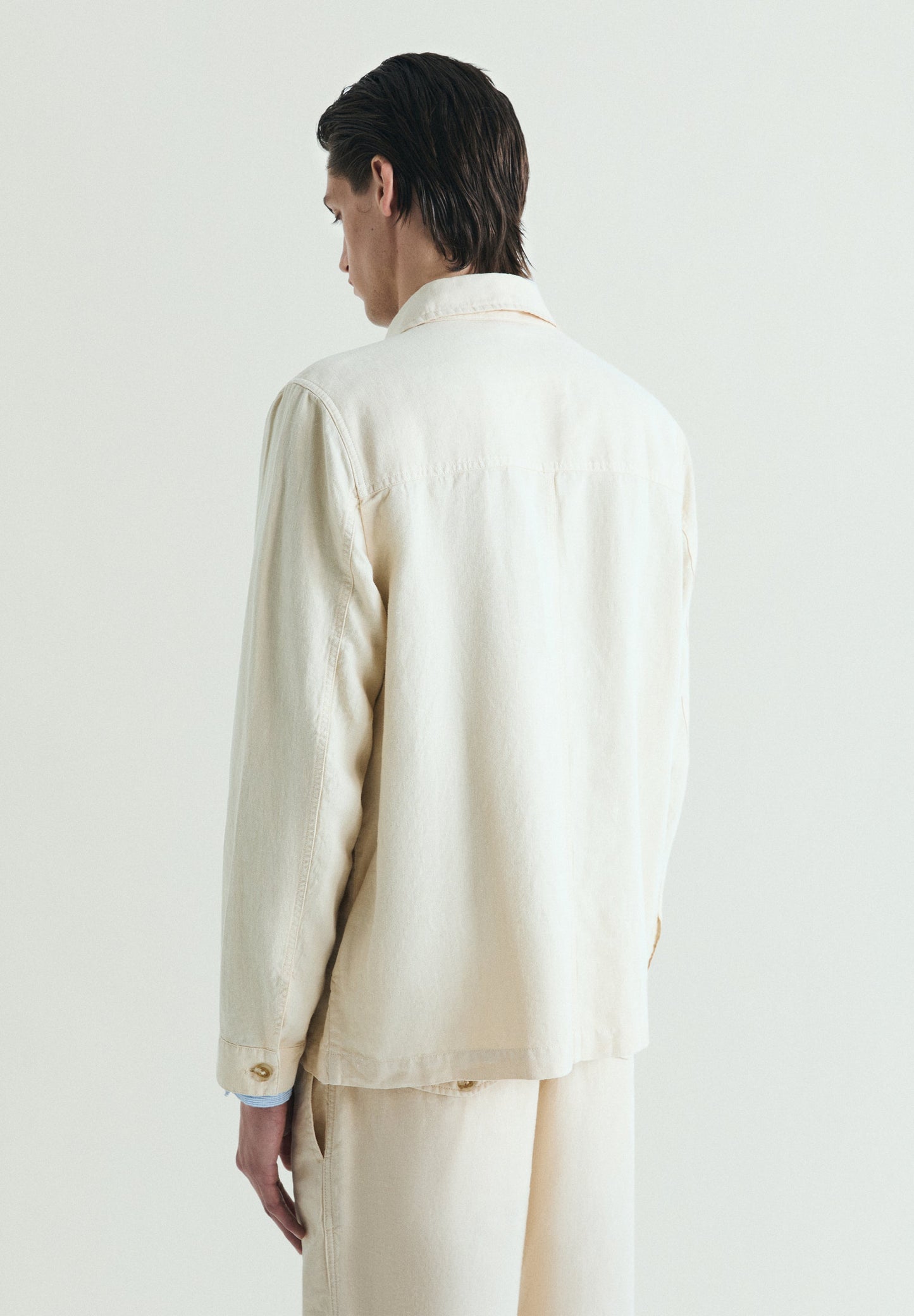 SOBRECAMISA LINO BOLSILLOS