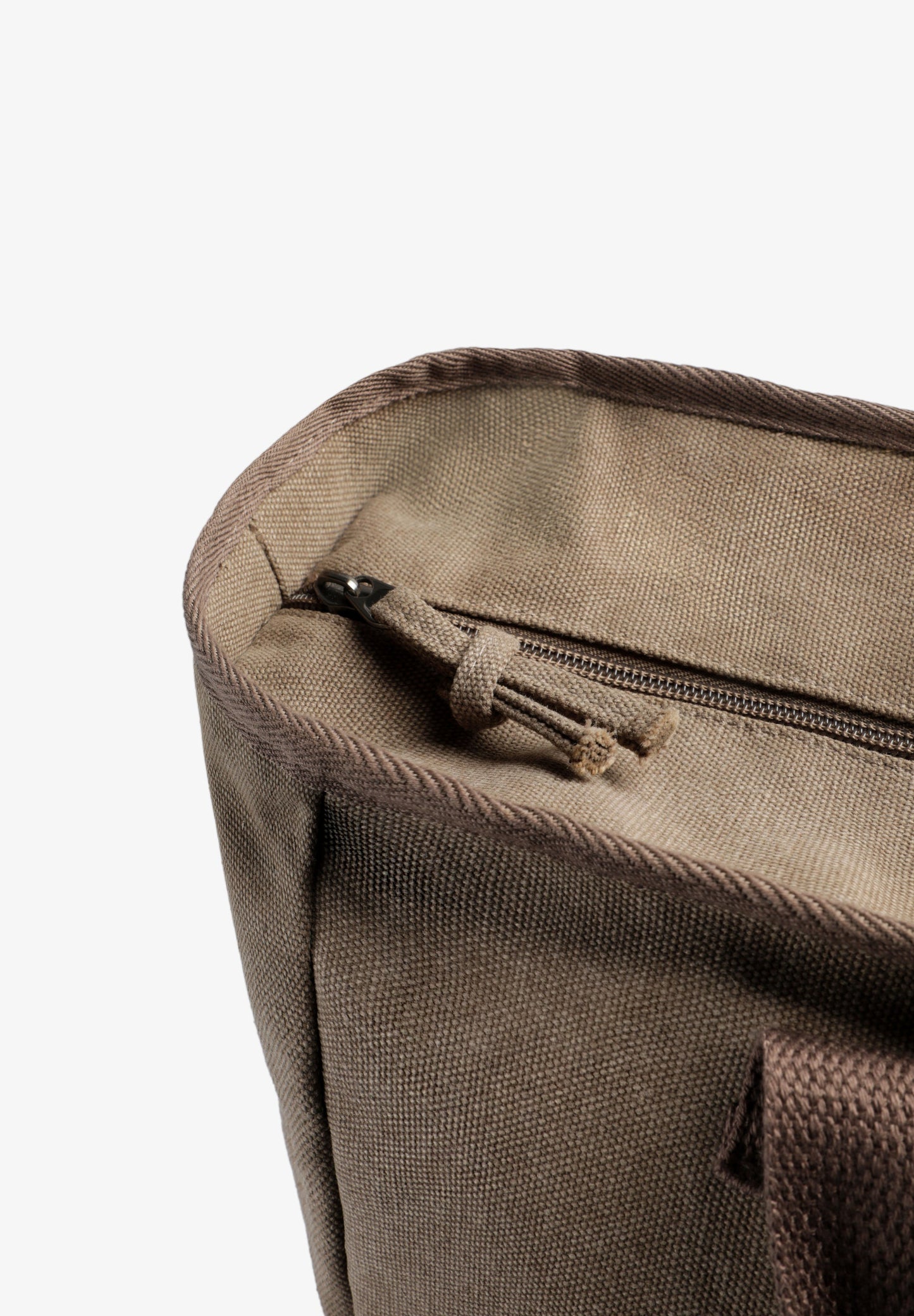 MOCHILA CANVAS CON ASAS