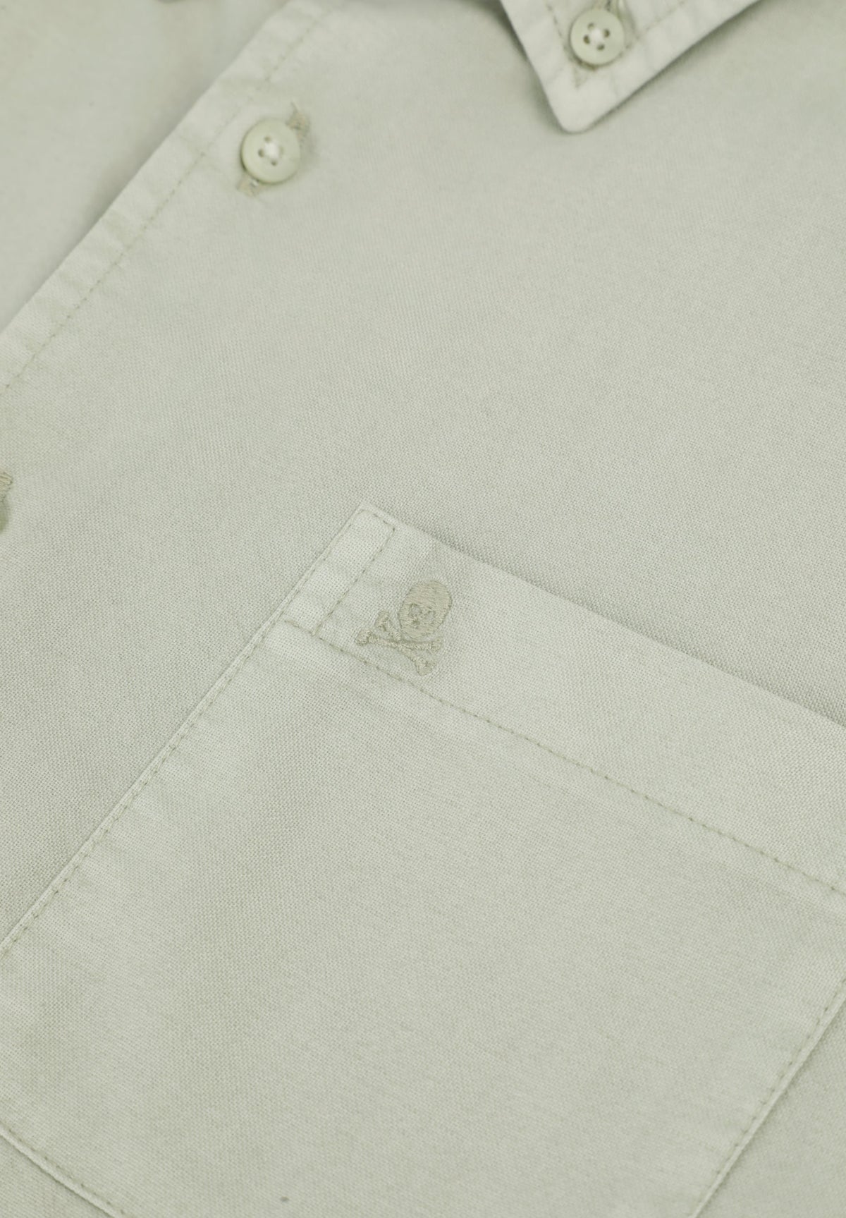 CAMISA OXFORD BORDADO TONO