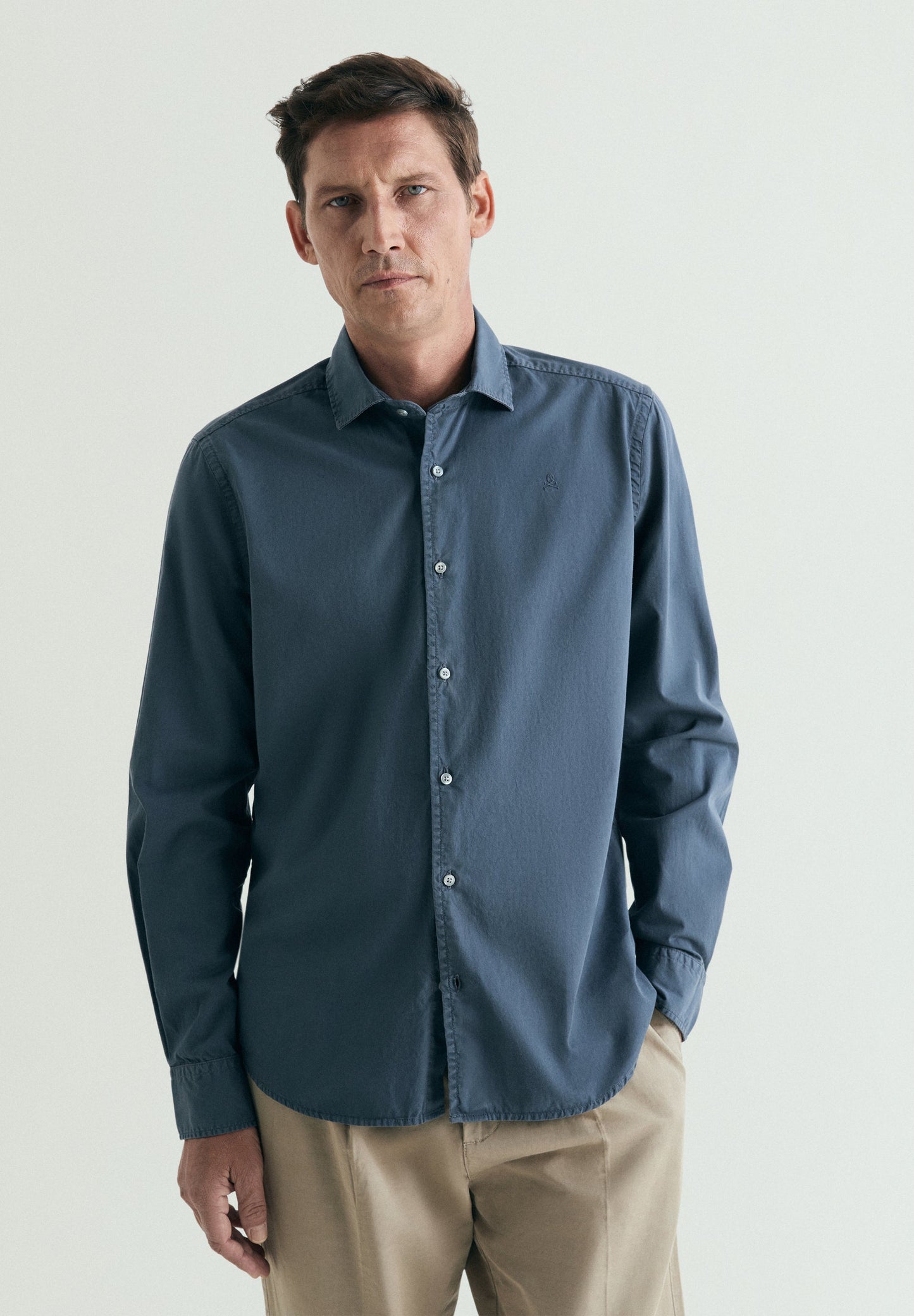 CAMISA REGULAR FIT BORDADA