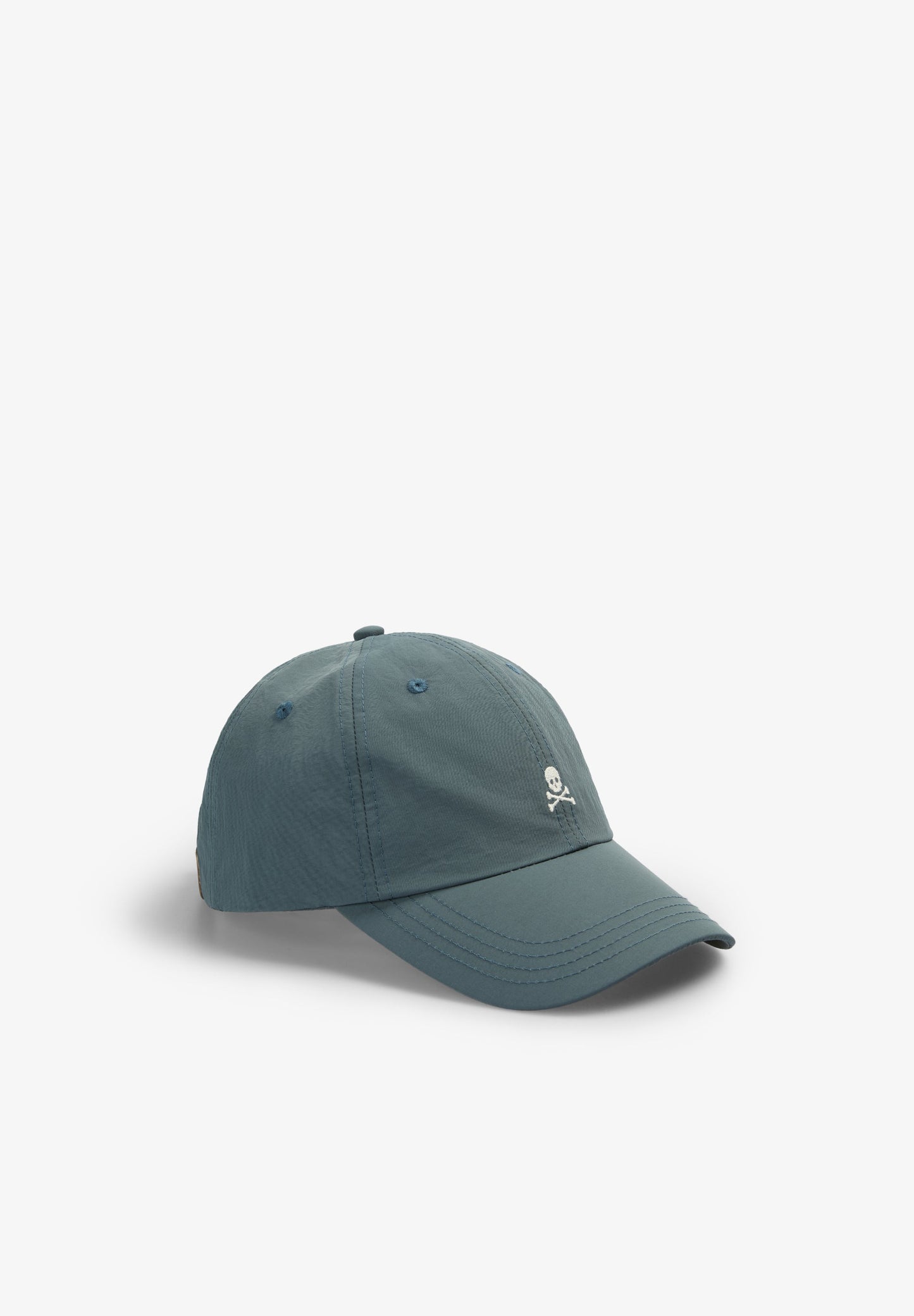 GORRA TÉCNICA BORDADO CONTRASTE