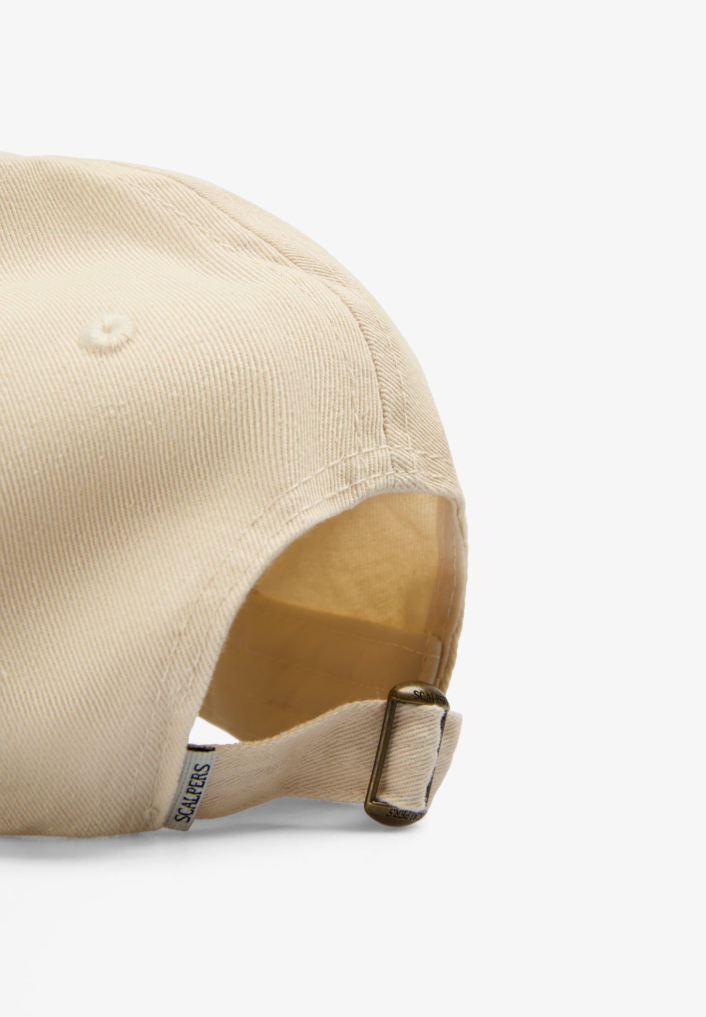 GORRA CALAVERA BORDADA