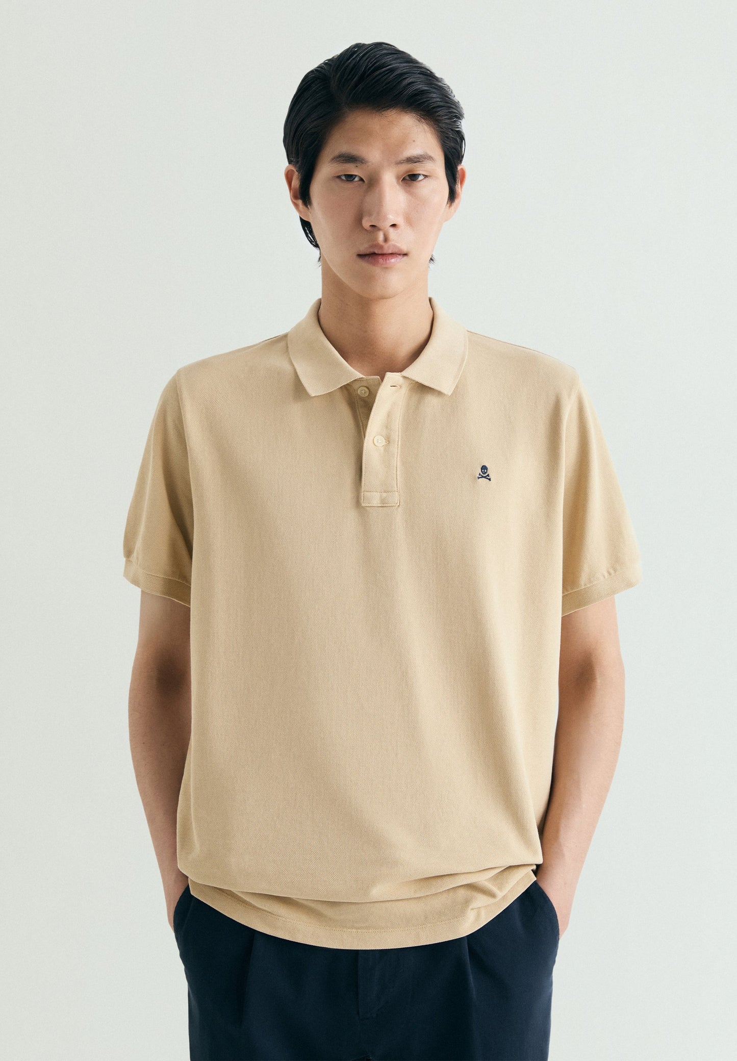POLO DE PIQUÉ BORDADO CONTRASTE