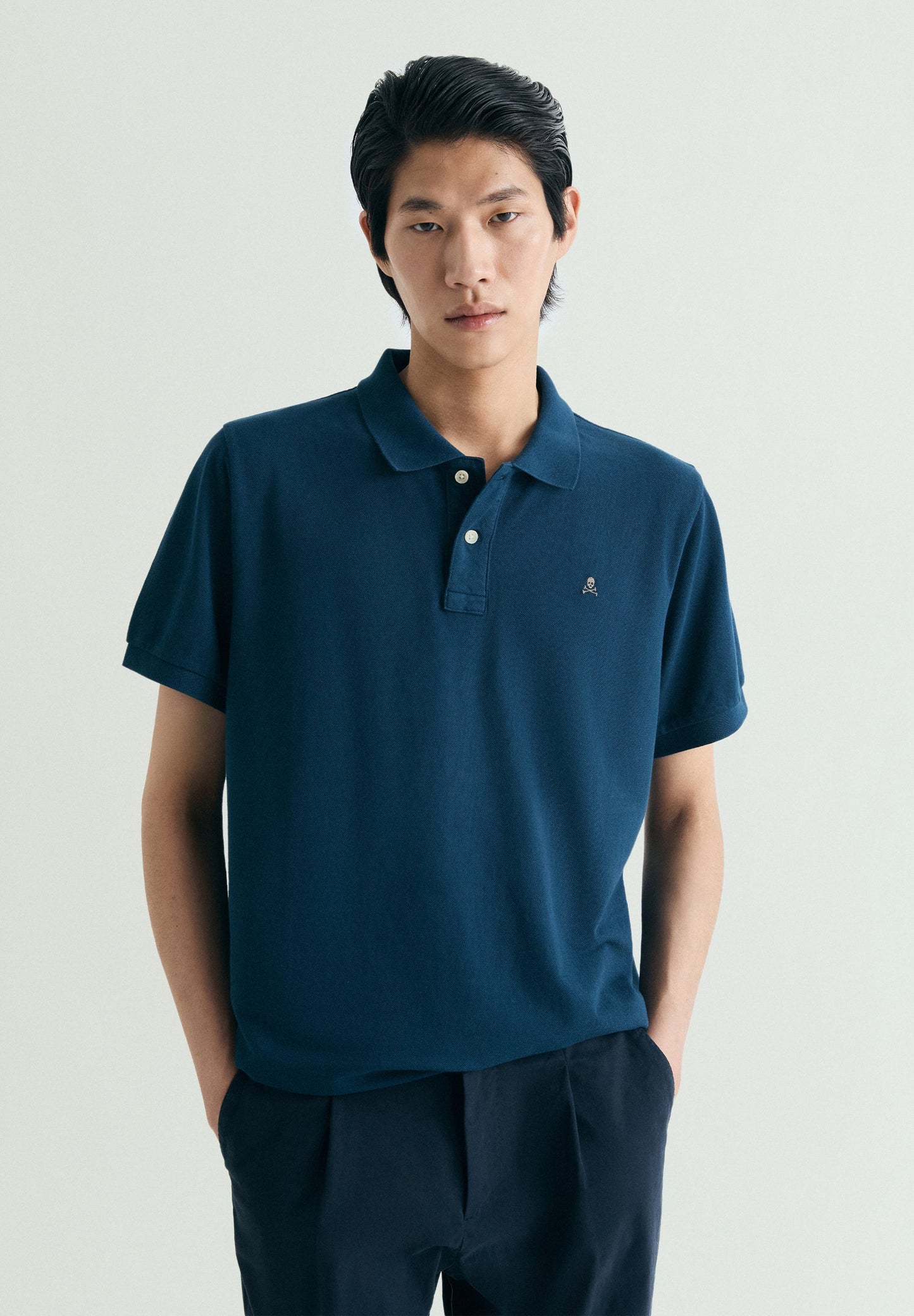 POLO DE PIQUÉ BORDADO CONTRASTE