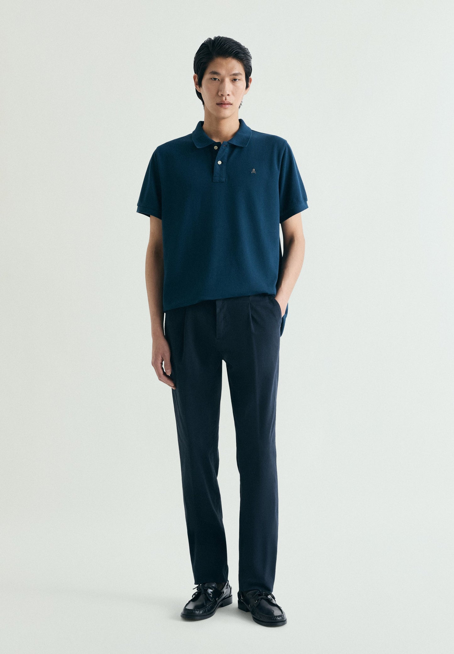 POLO DE PIQUÉ BORDADO CONTRASTE