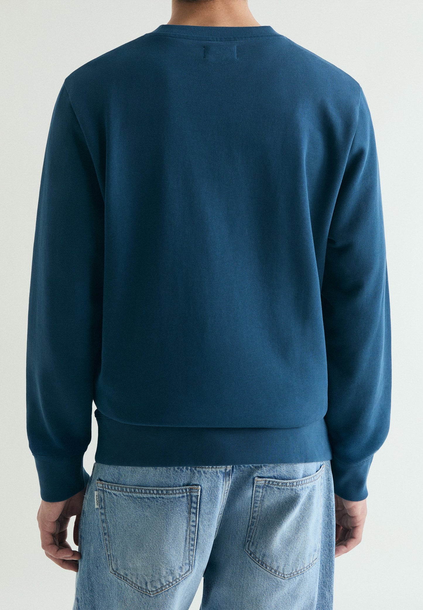 SUDADERA BORDADA CONTRASTE