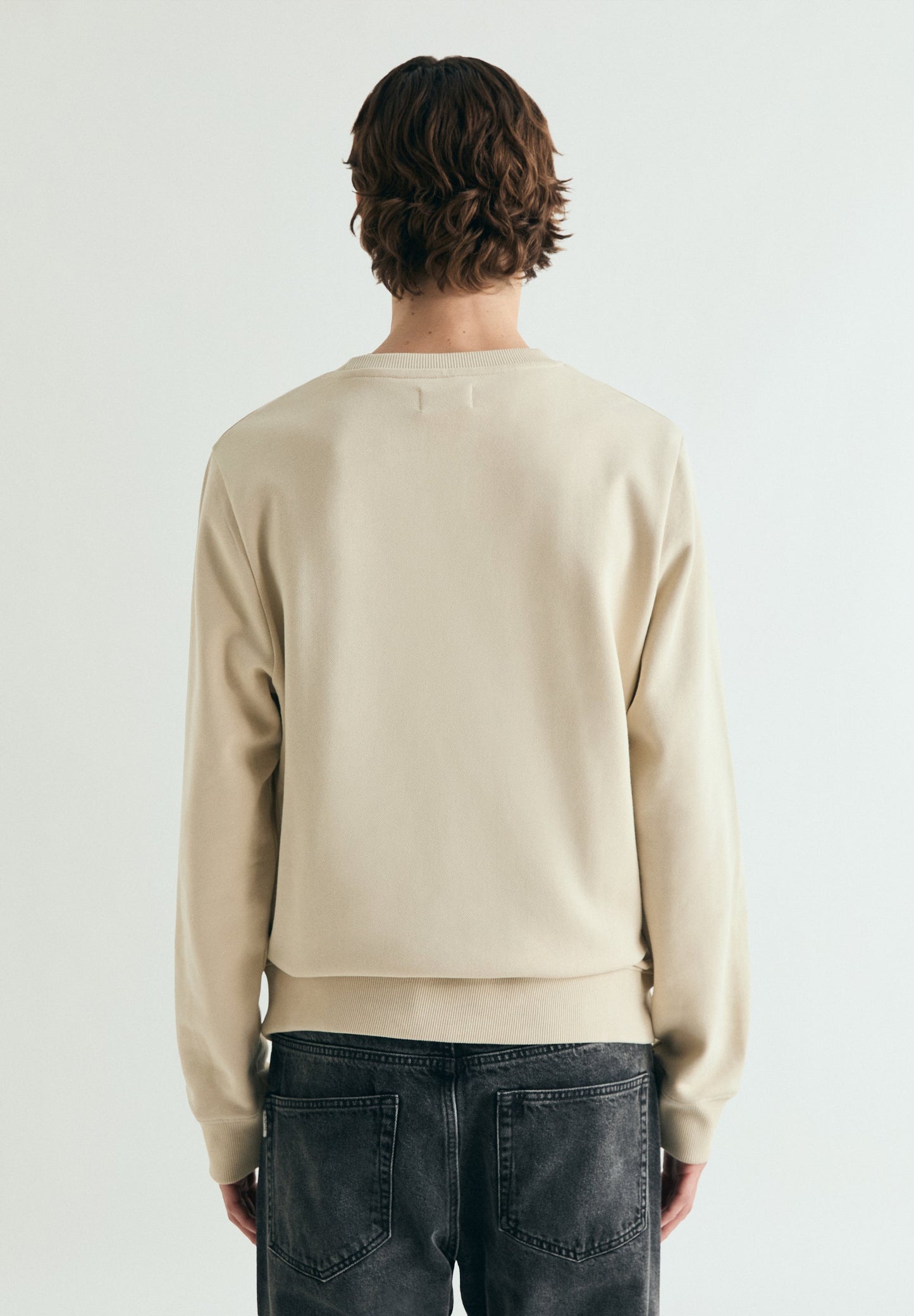 SUDADERA BORDADA WASHED