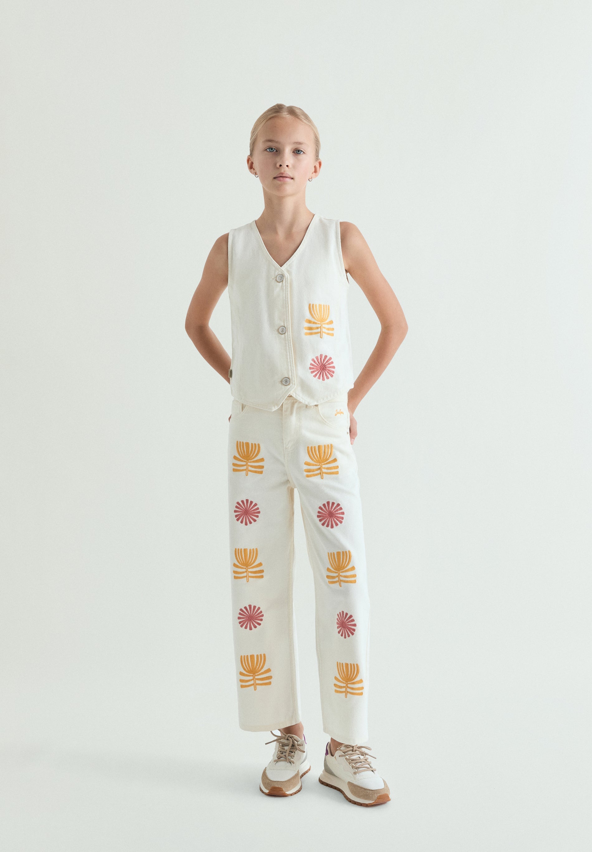 JEANS CULOTTE BORDADOS
