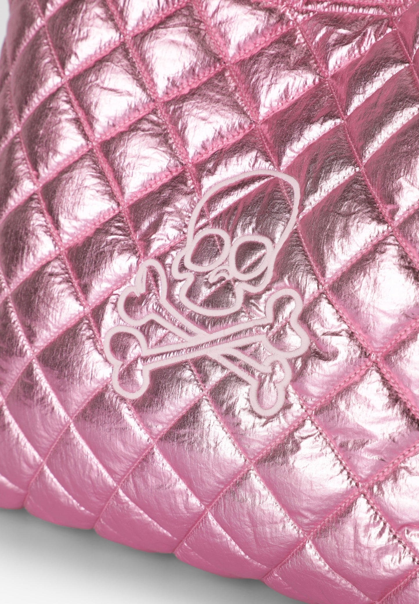 BOLSO ACOLCHADO ACABADO METALIZADO
