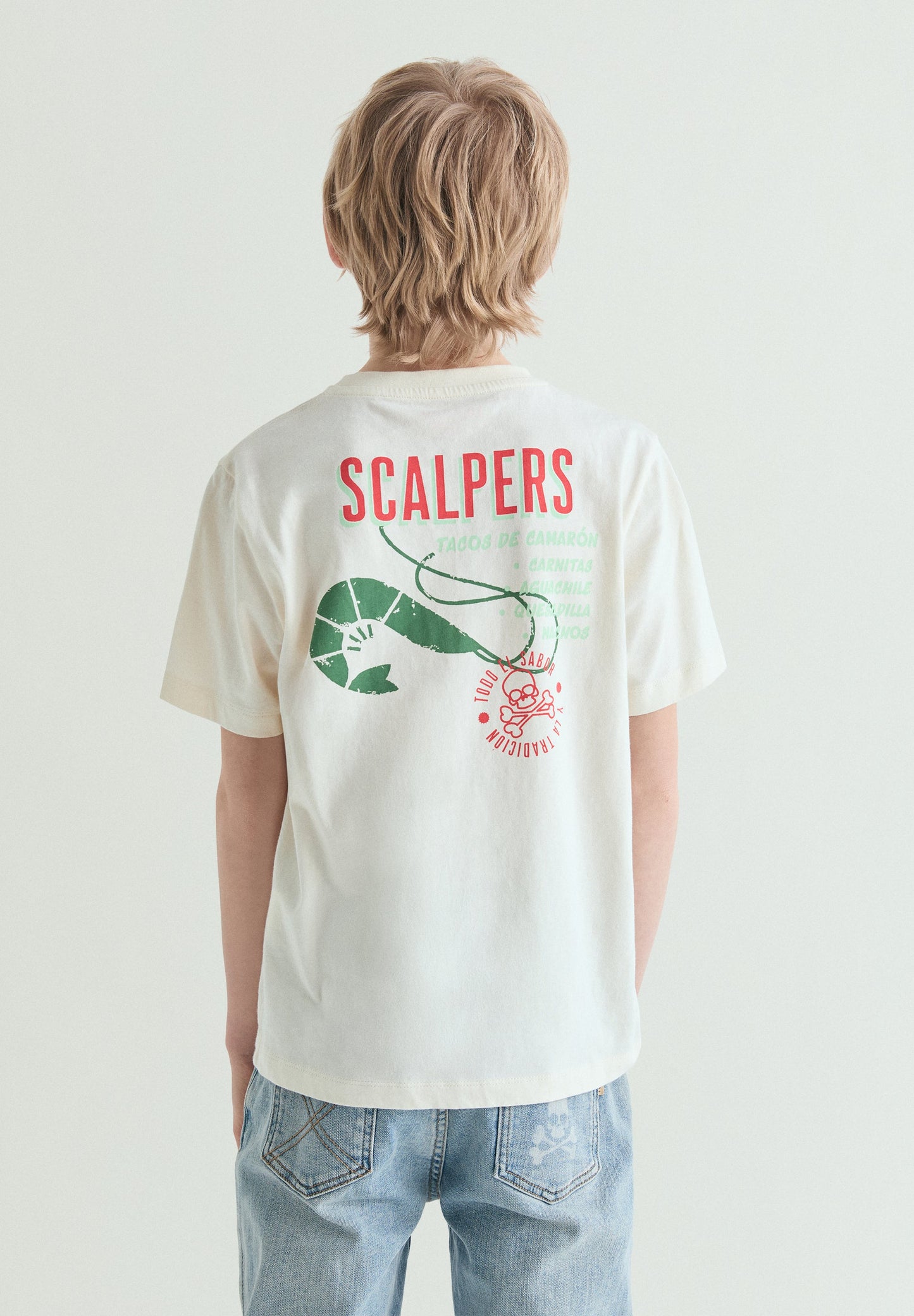 CAMISETA ESTAMPADO CONTRASTE