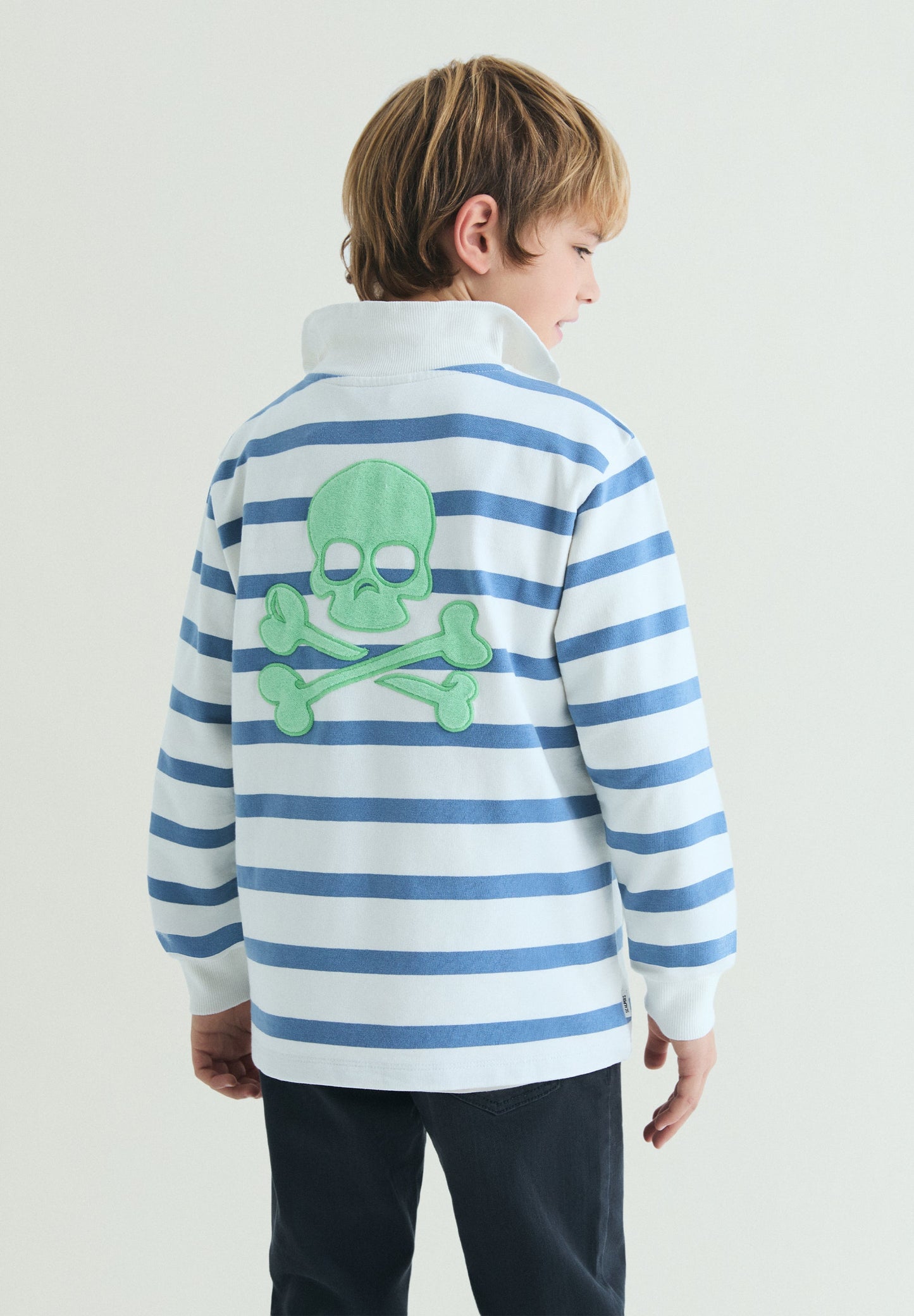 SUDADERA DE RAYAS CON CUELLO POLO