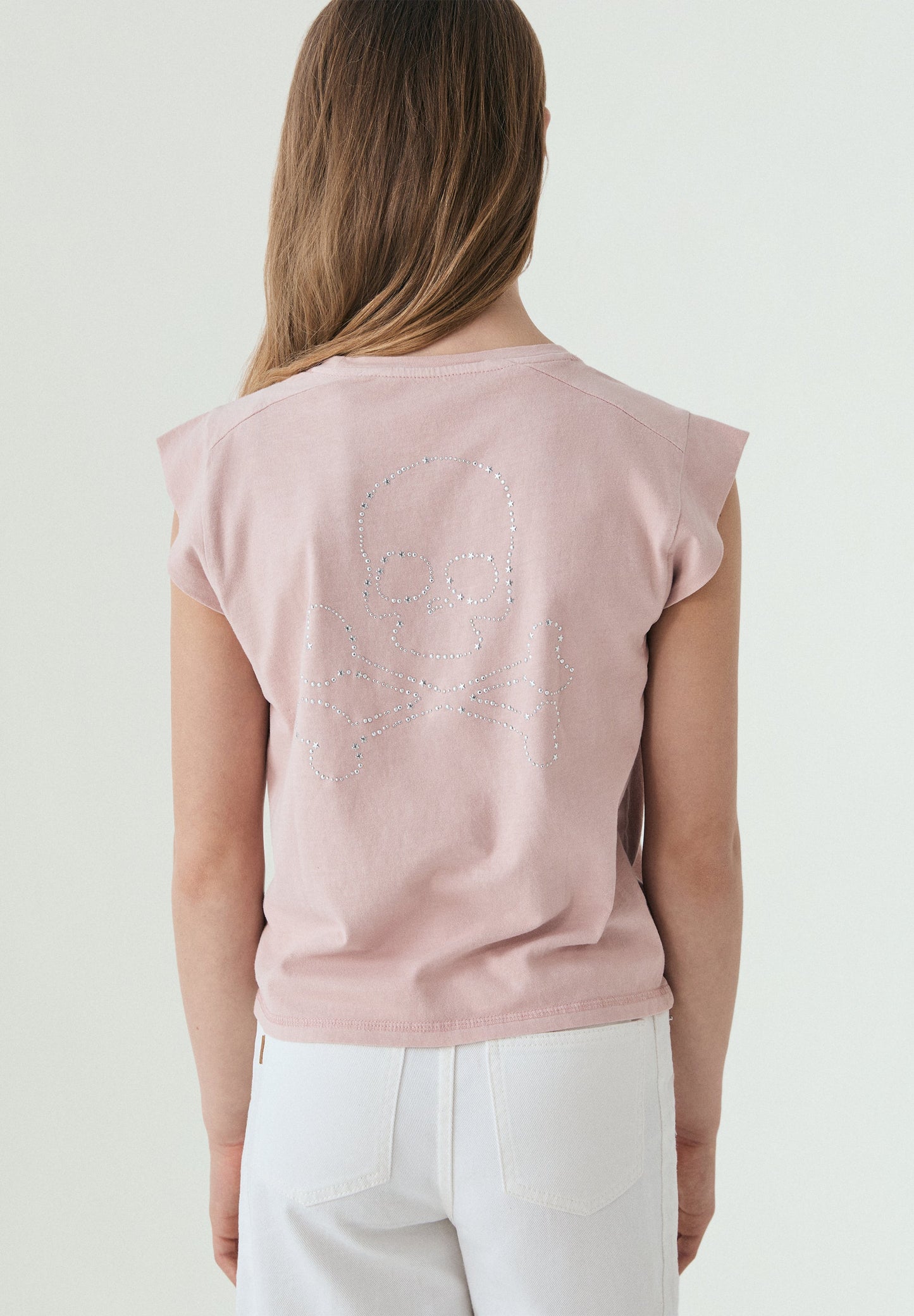 CAMISETA CALAVERA TACHUELAS