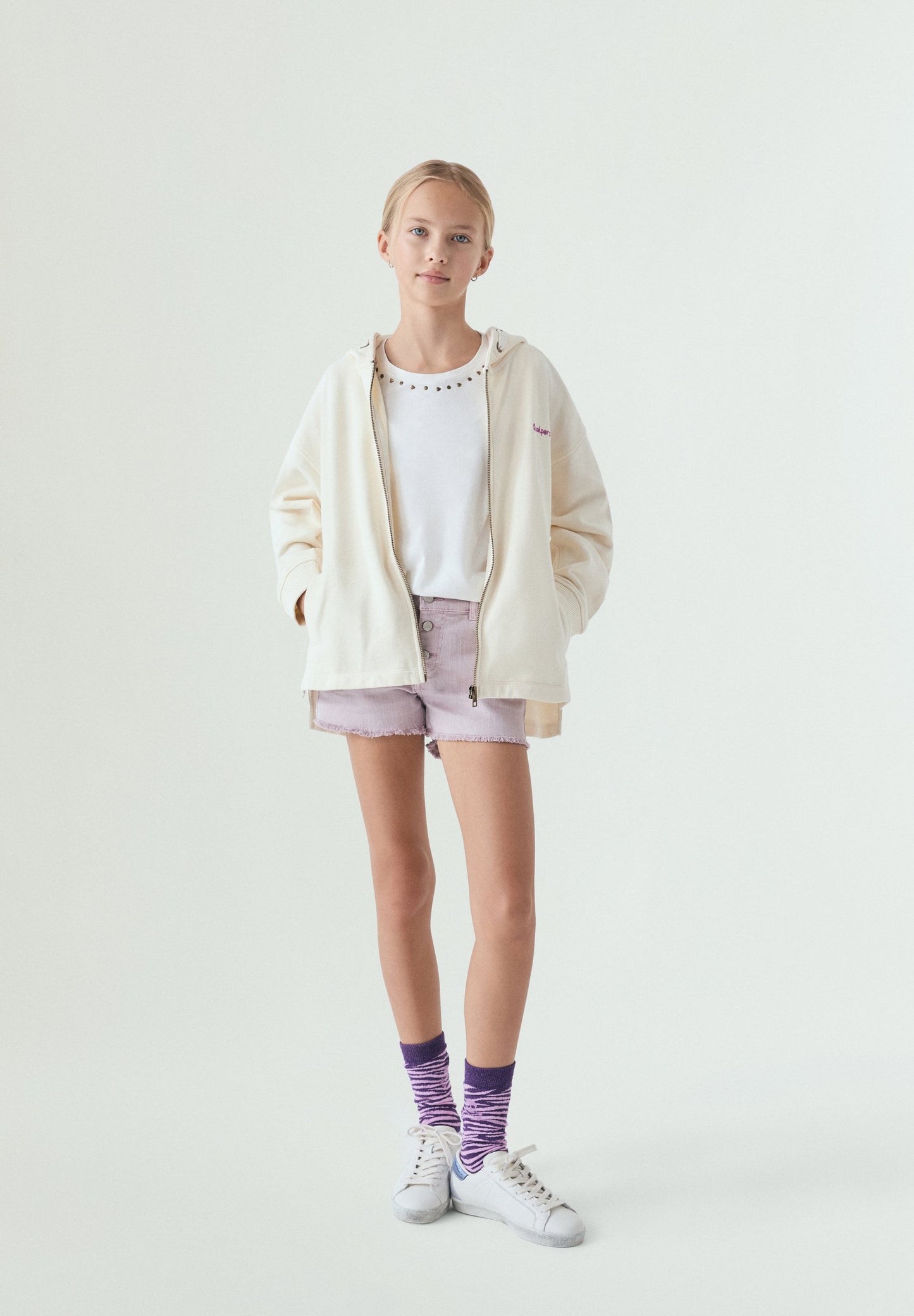 SUDADERA CON CAPUCHA CREMALLERA