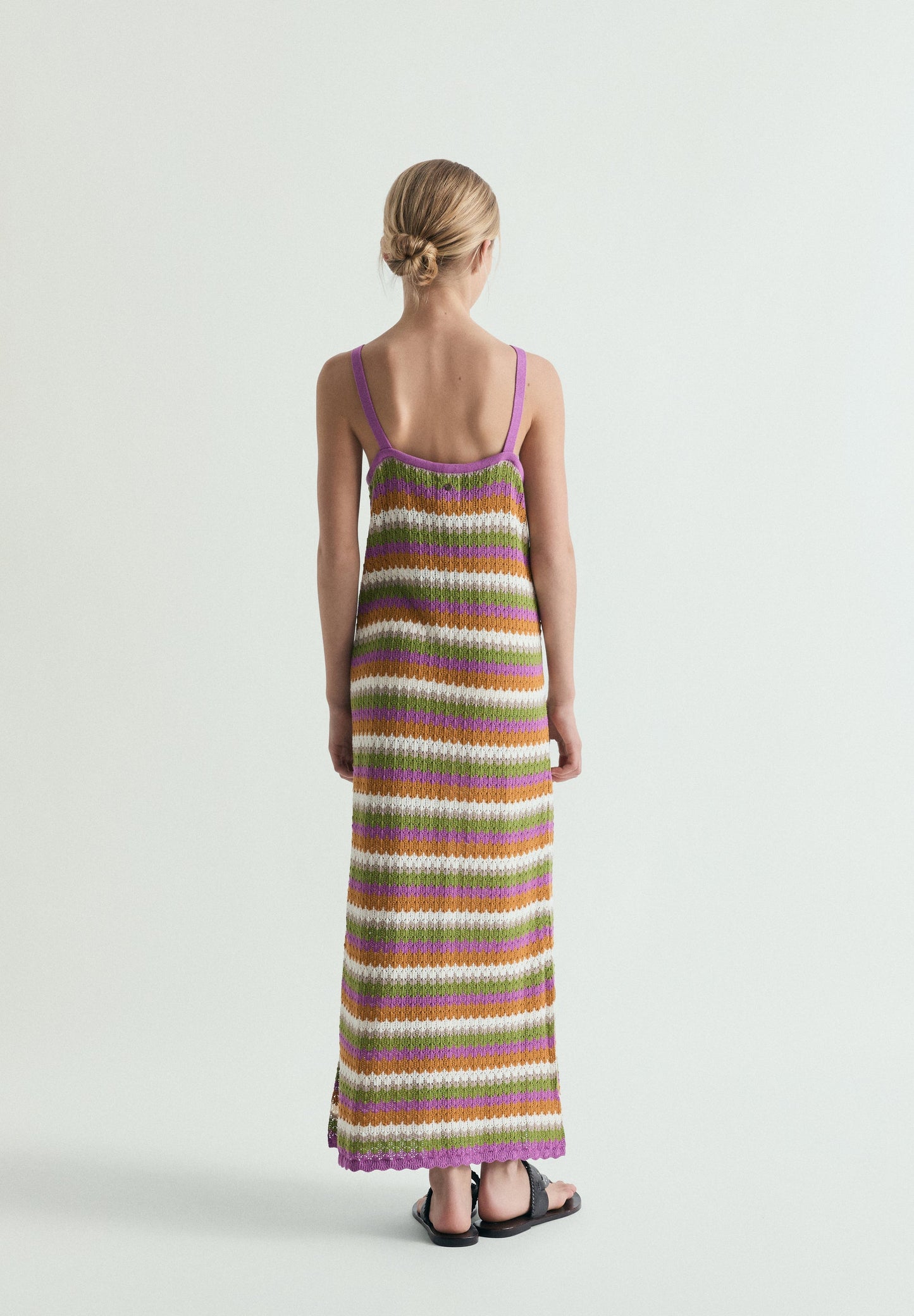 VESTIDO MIDI TRICOT