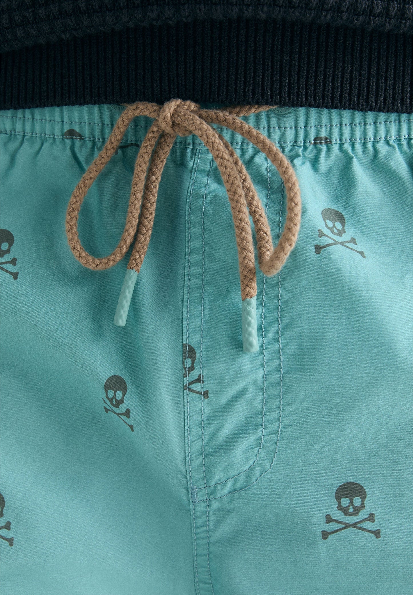 BAÑADOR CALAVERAS CONTRASTE