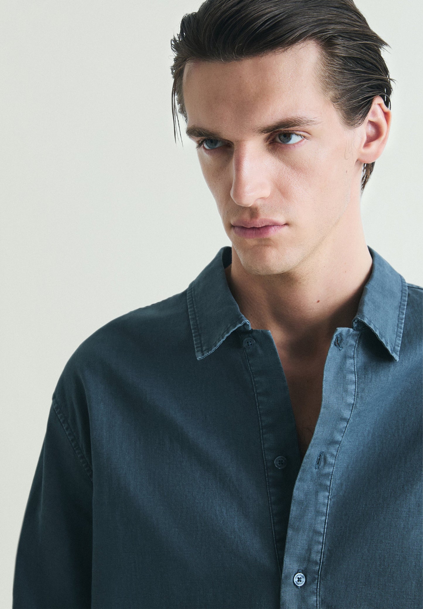 POLERA LINO LOOSE FIT
