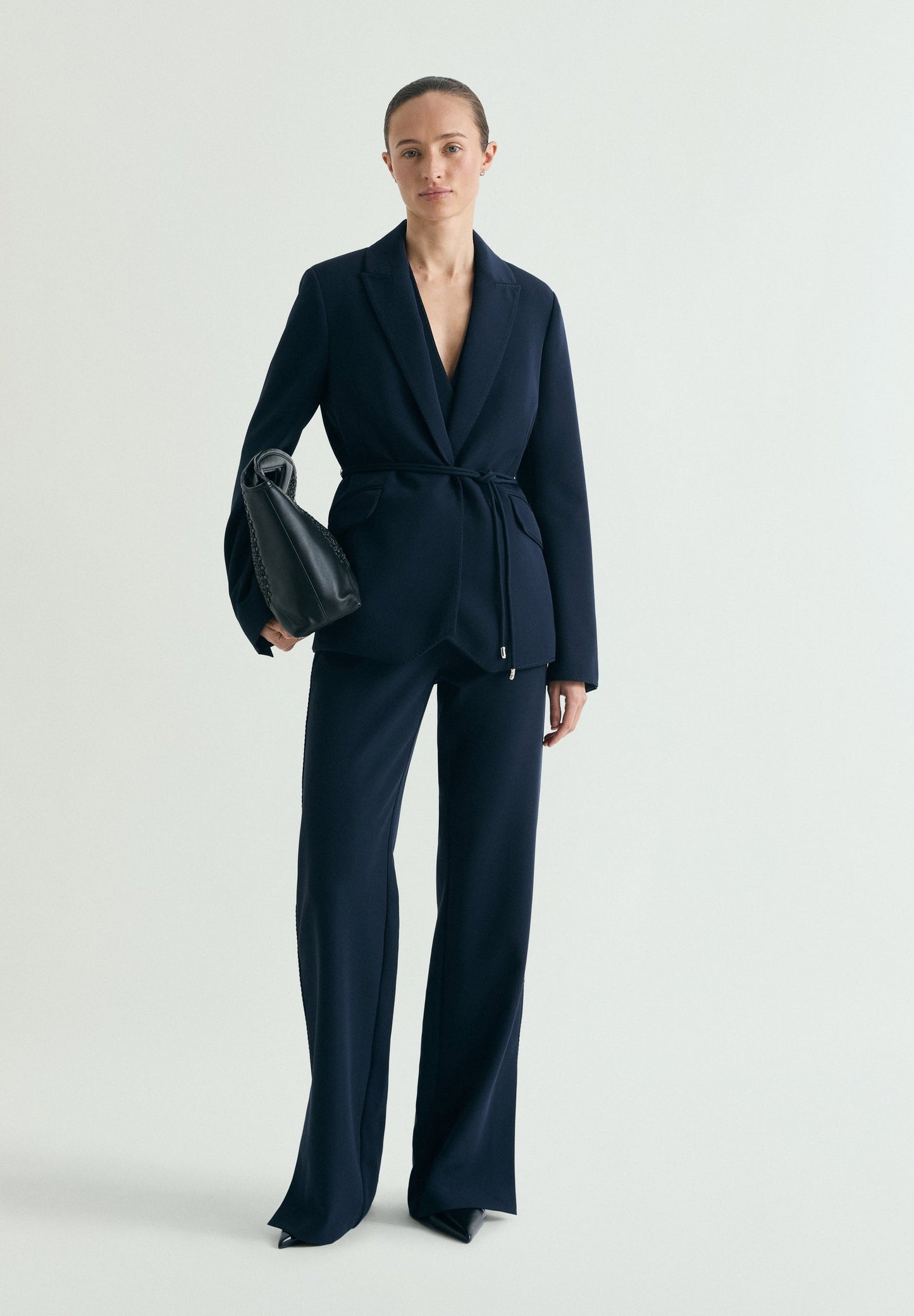 BLAZER CINTURÓN ANUDADO