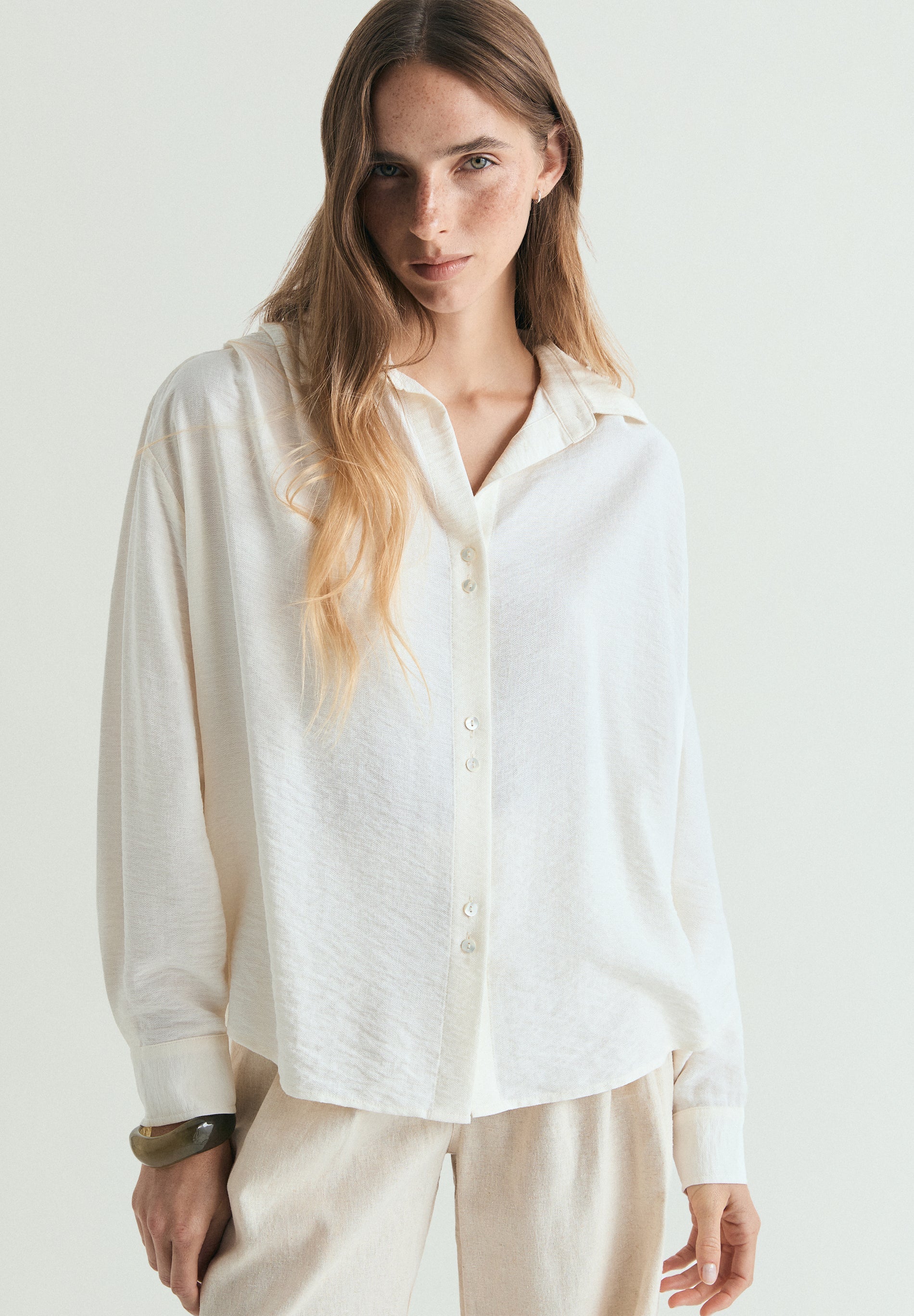 CAMISA FLUIDA PLIEGUES
