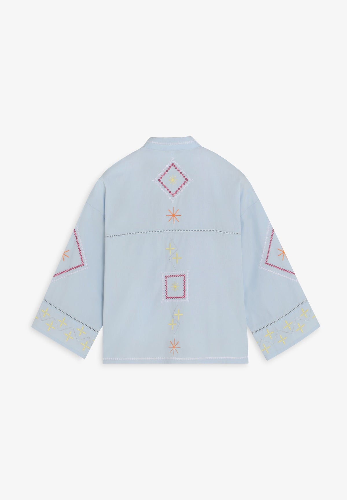 CAMISA DETALLES BORDADOS