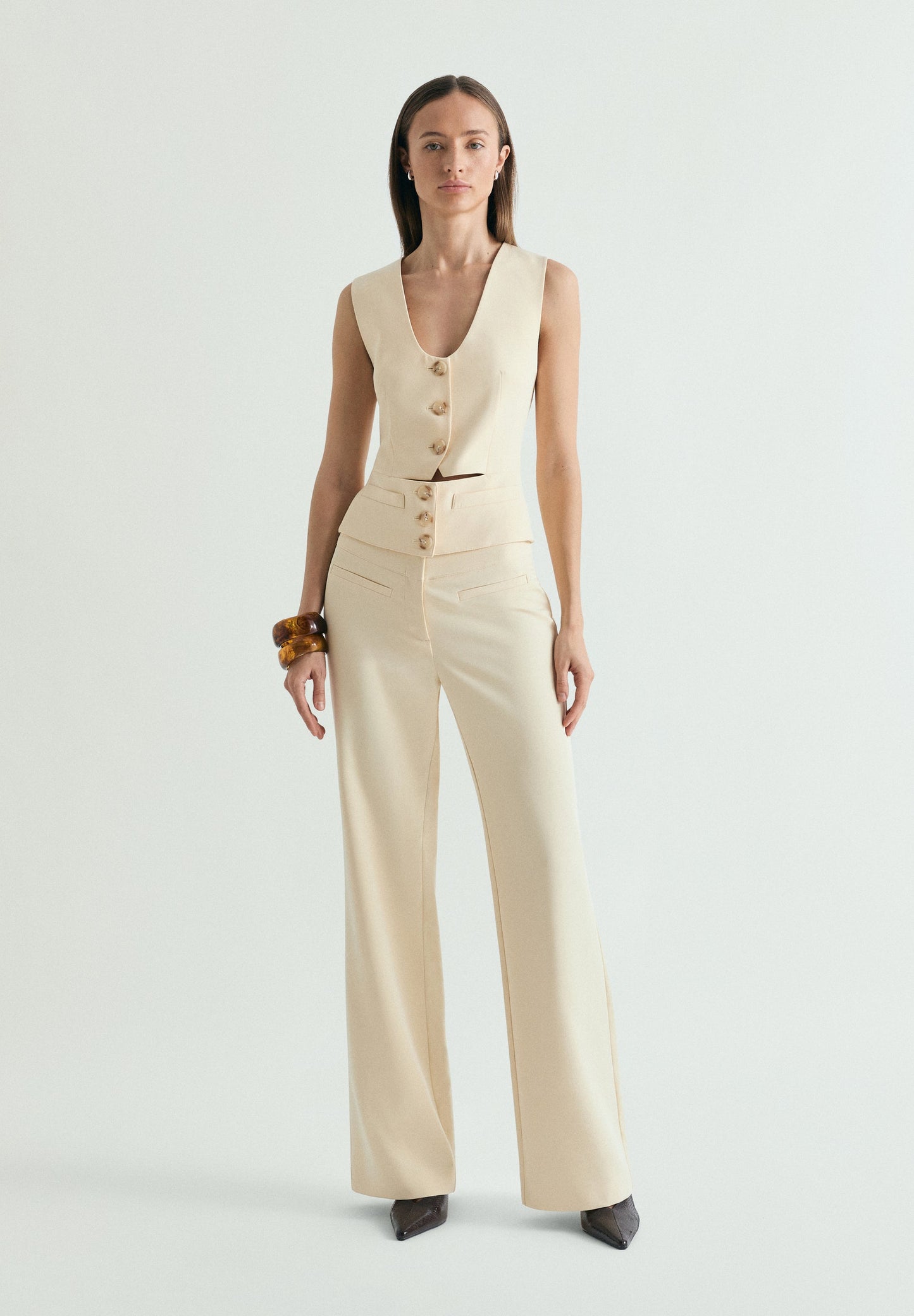 PANTALÓN FLUIDO DETALLE CINTURA