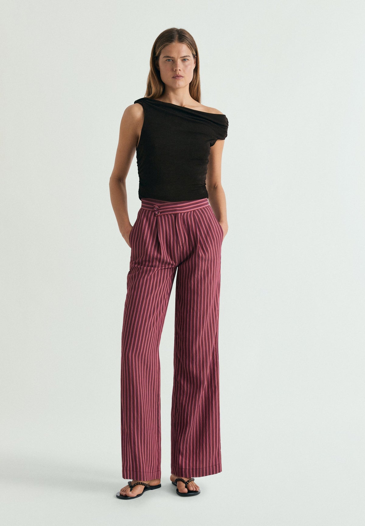 PANTALÓN RAYAS BOTONES