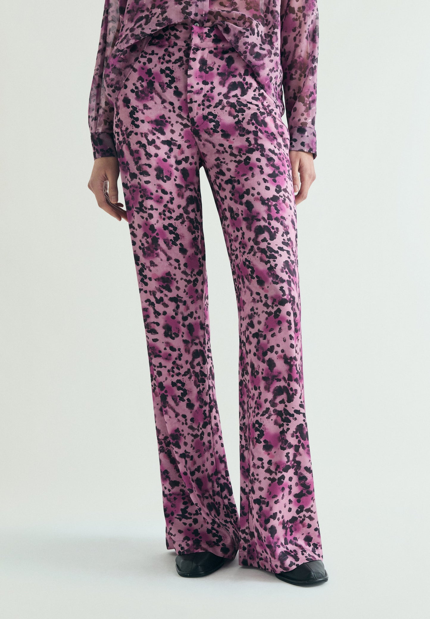 PANTALÓN ANIMAL PRINT FLUIDO