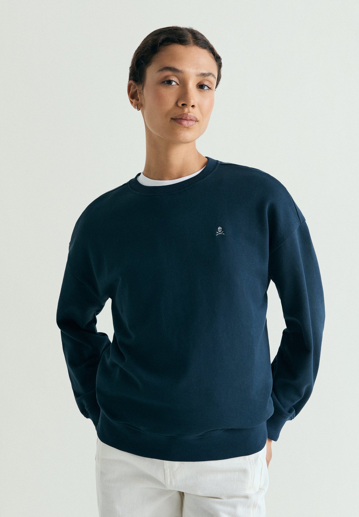 SUDADERA BORDADO TRASERO