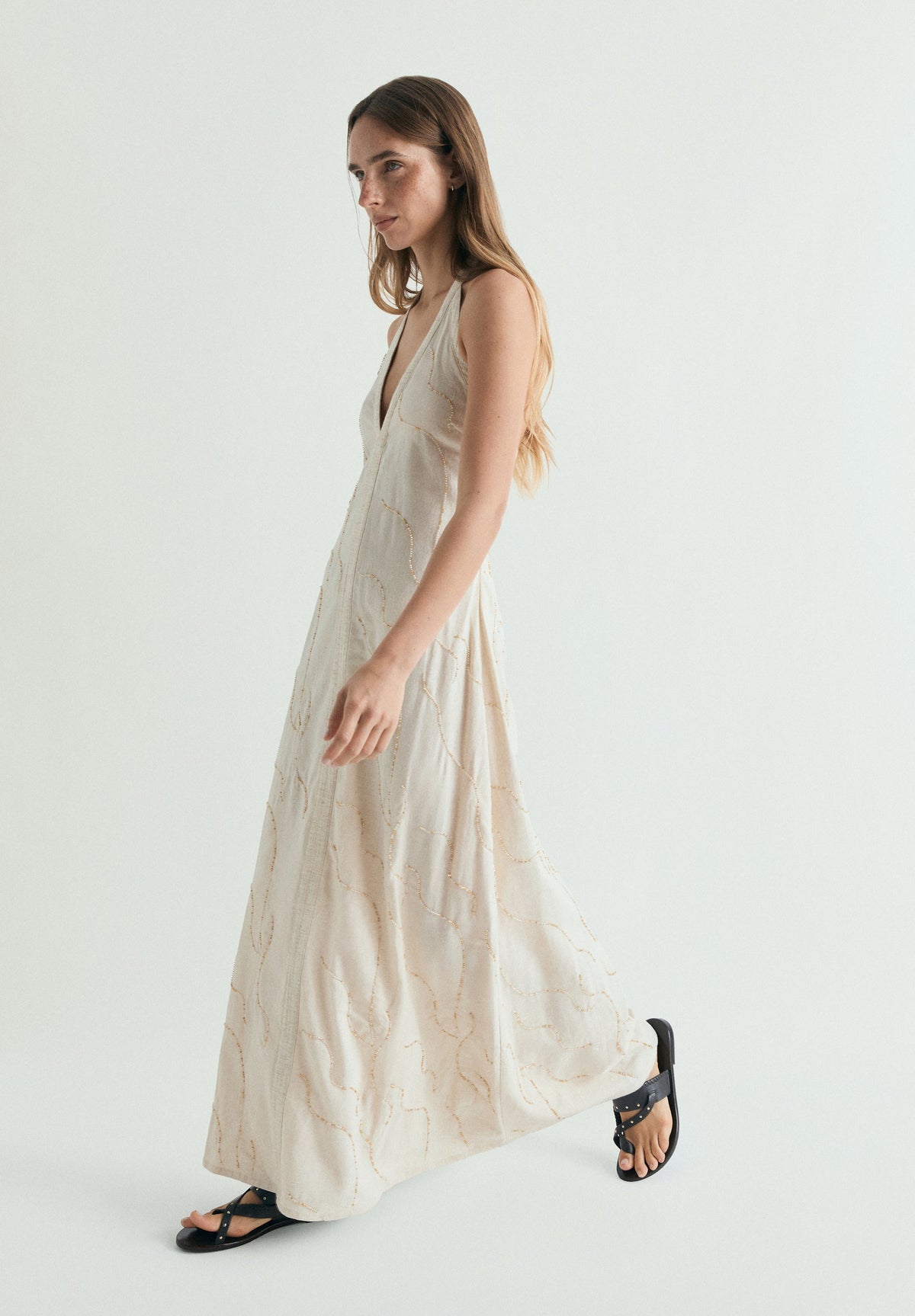 VESTIDO HALTER ABALORIOS